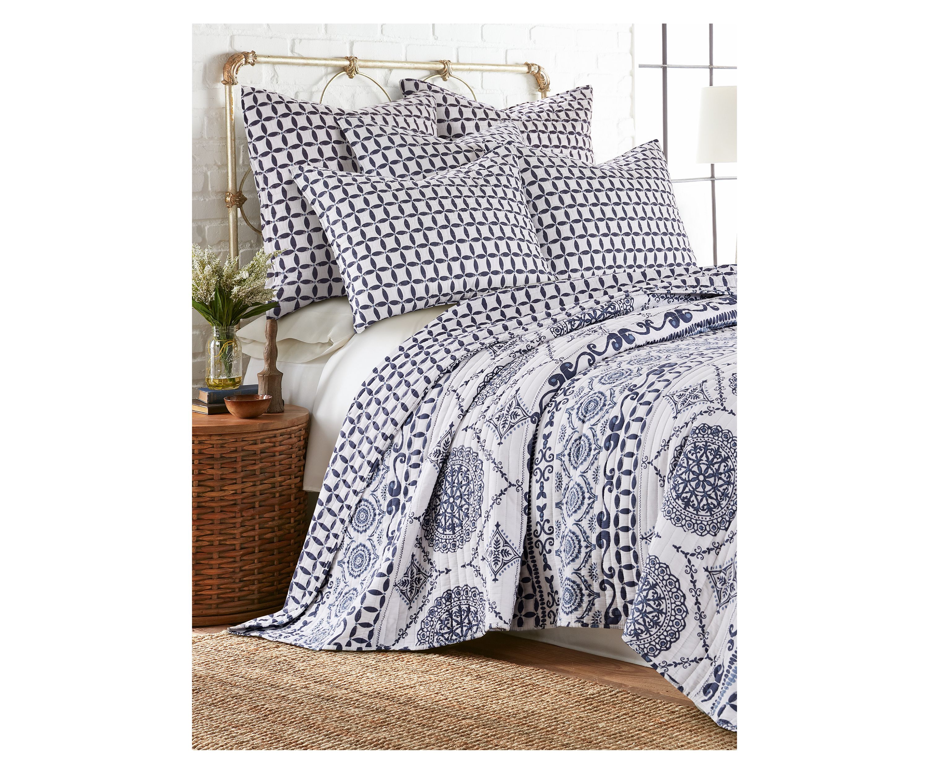 Valentina Quilt Set