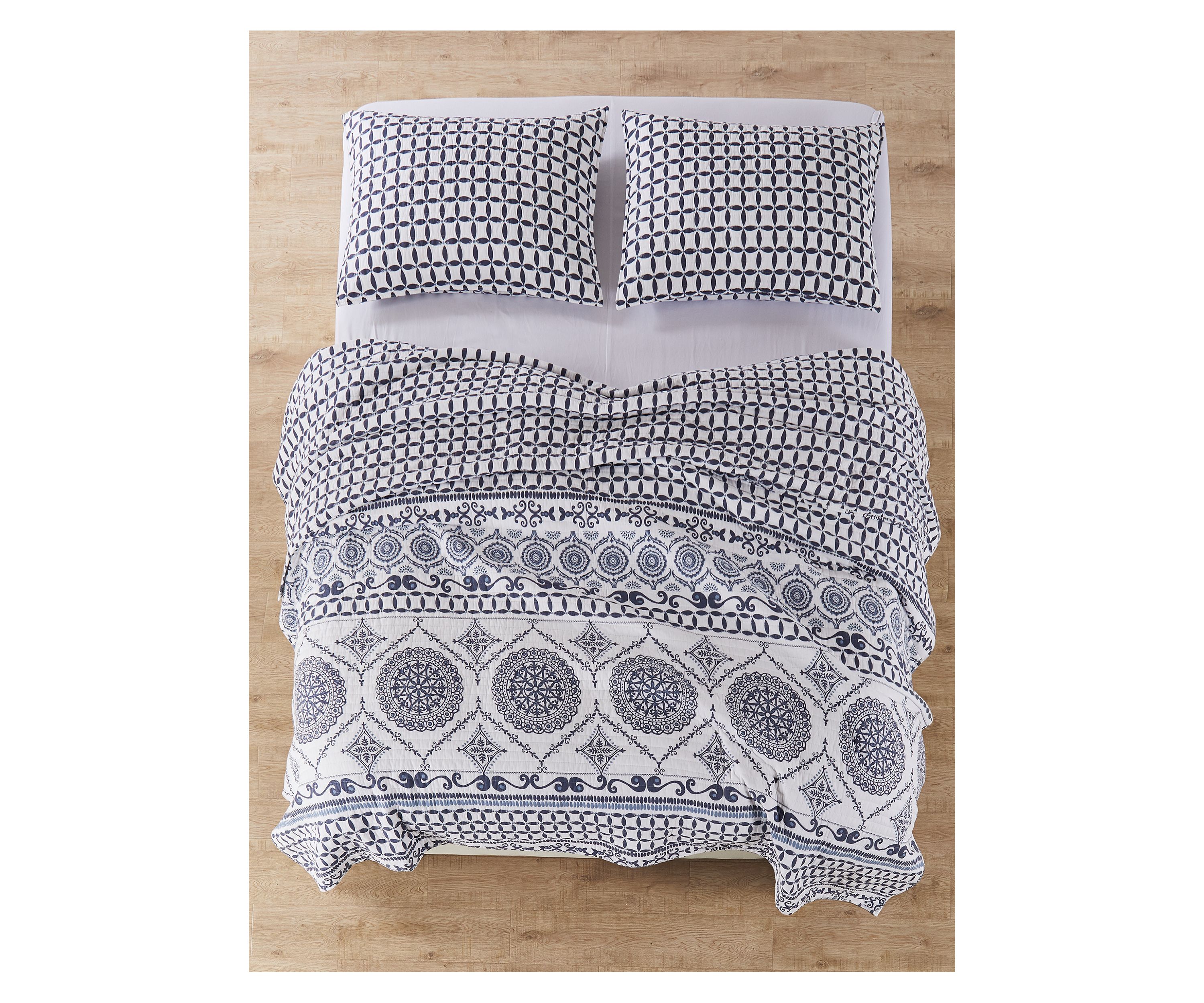 Valentina Quilt Set