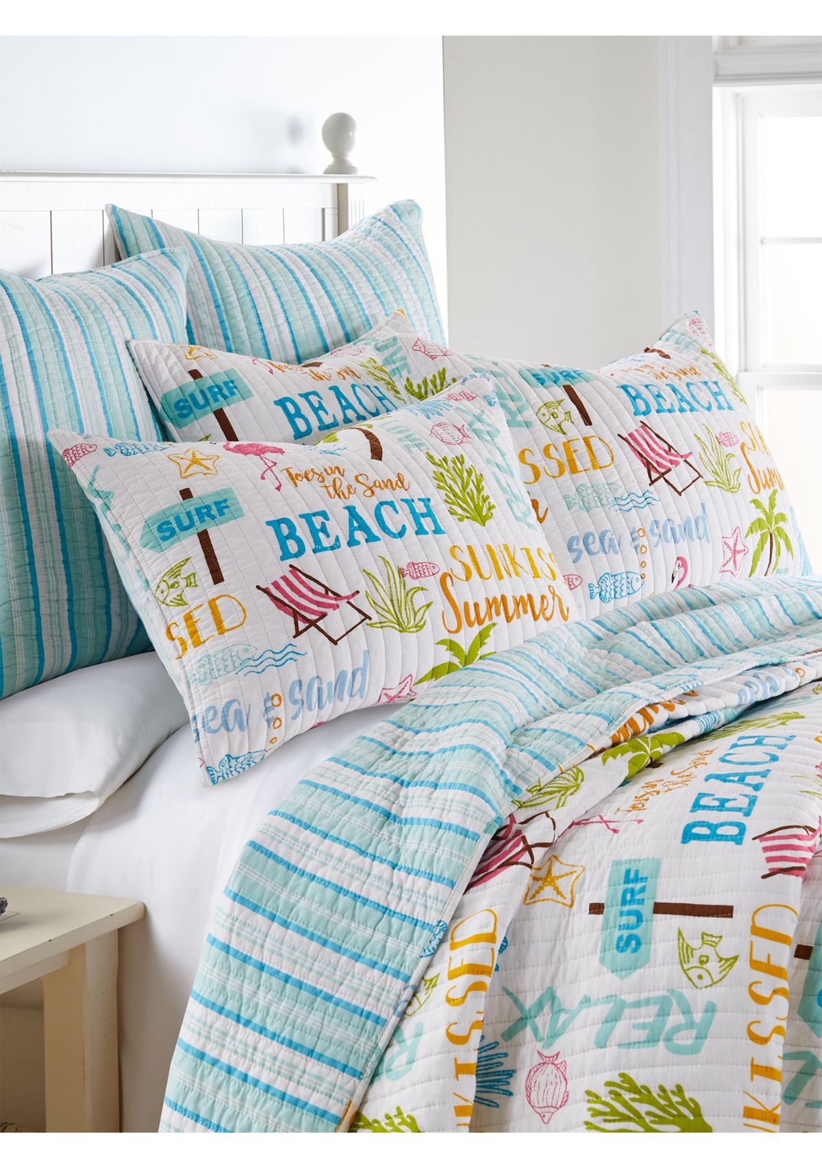 Beach Days Quilt Set