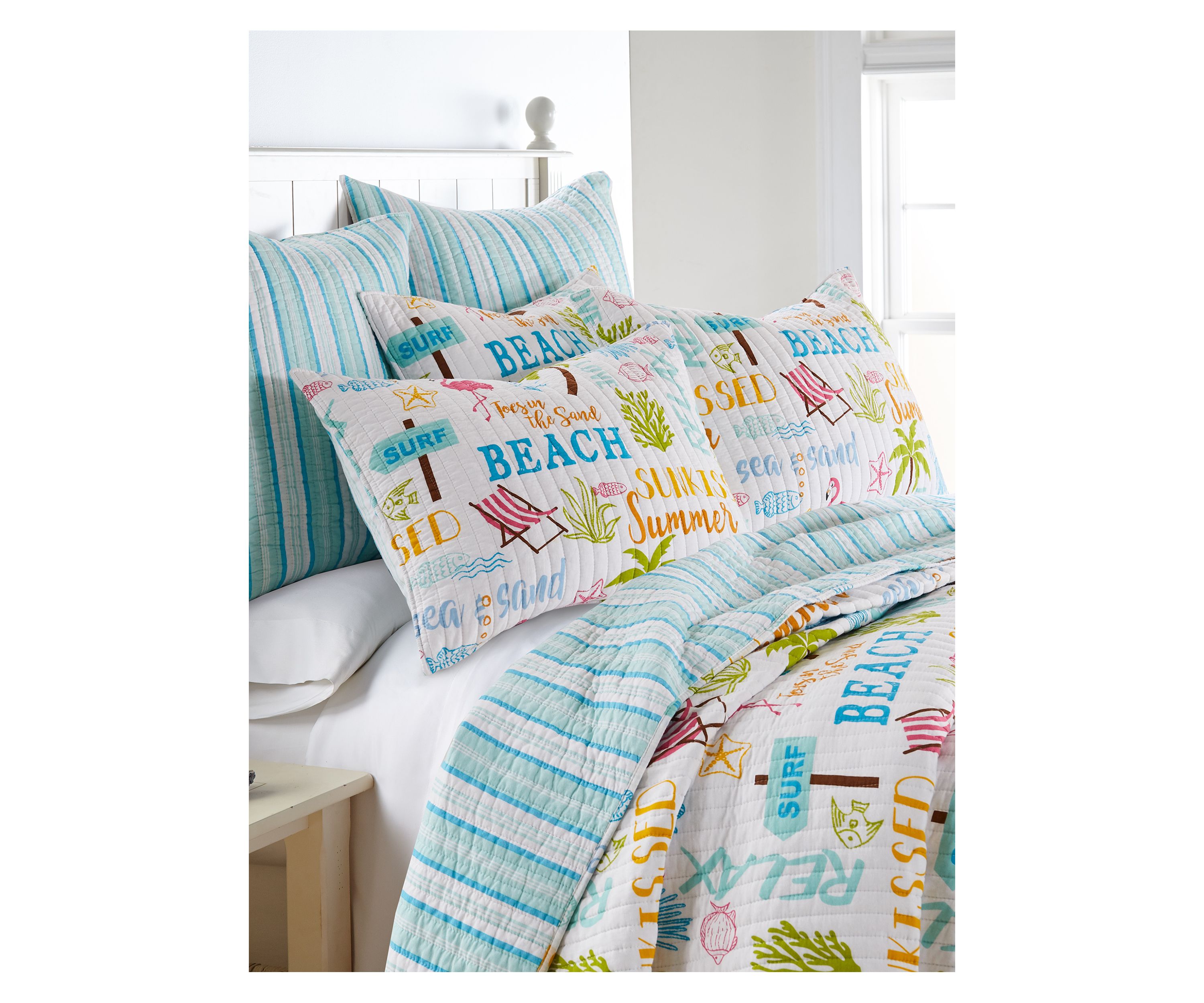 Beach Days Quilt Set