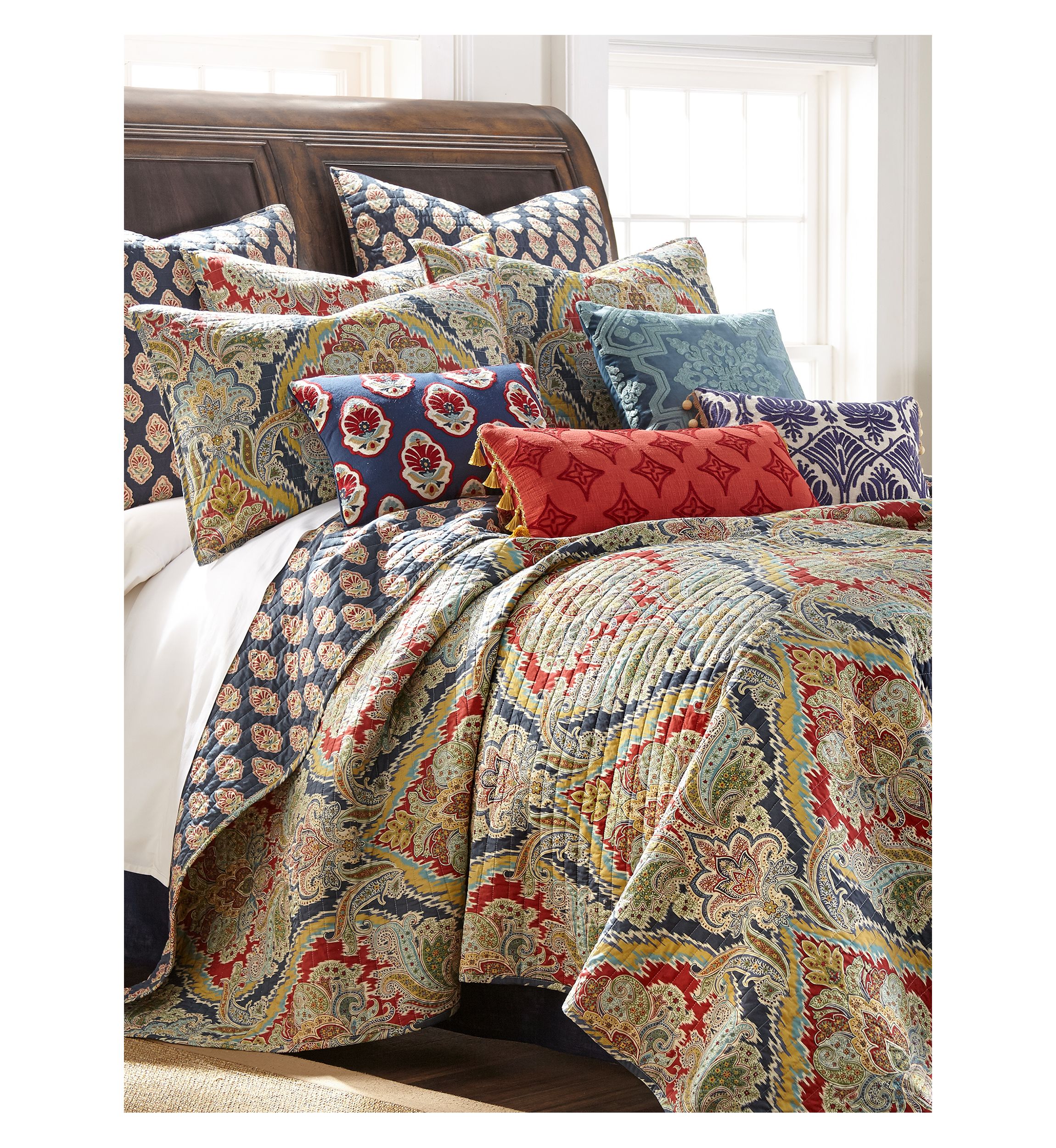 Moreno Quilt Set