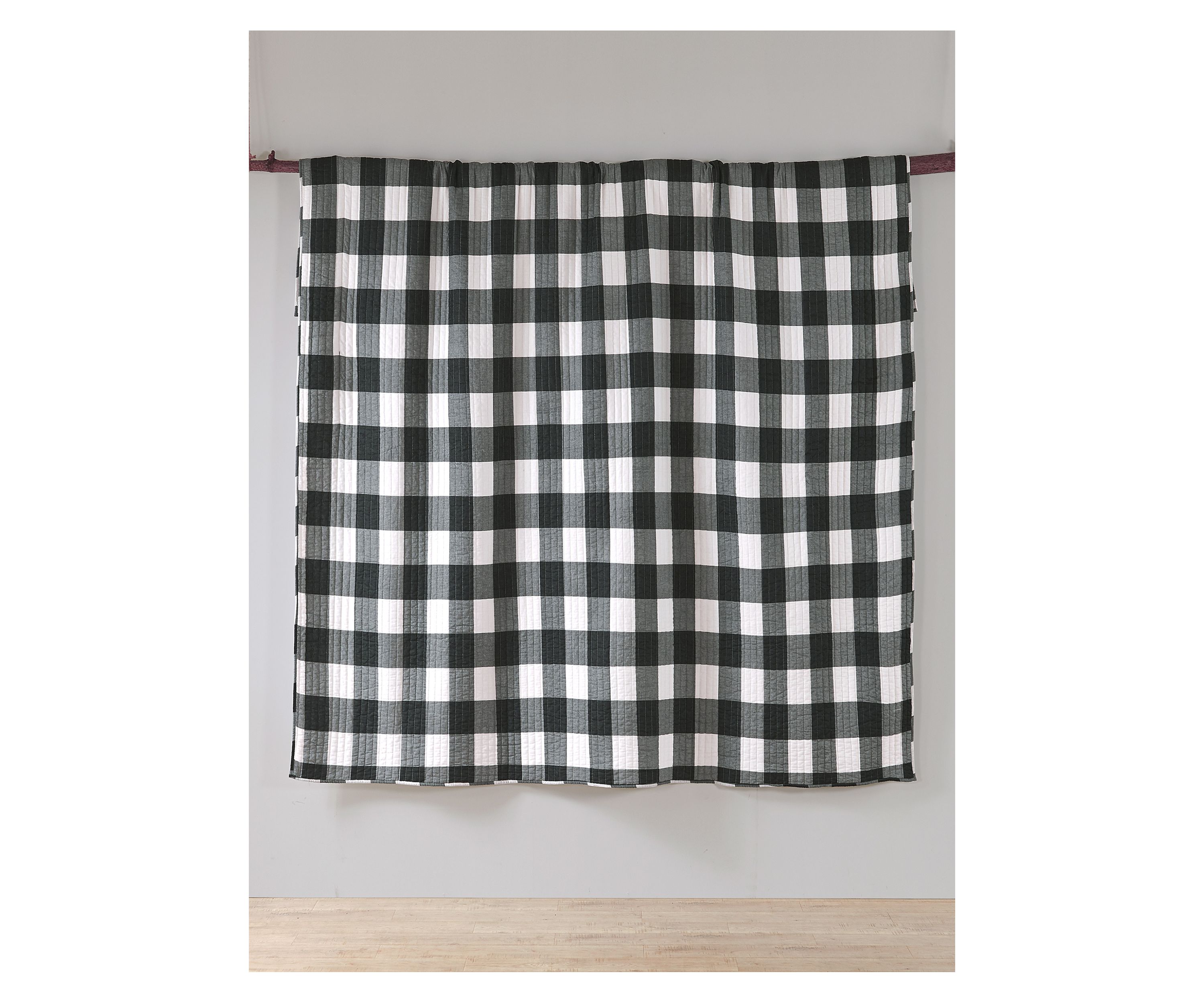 Camden Black Quilt Set