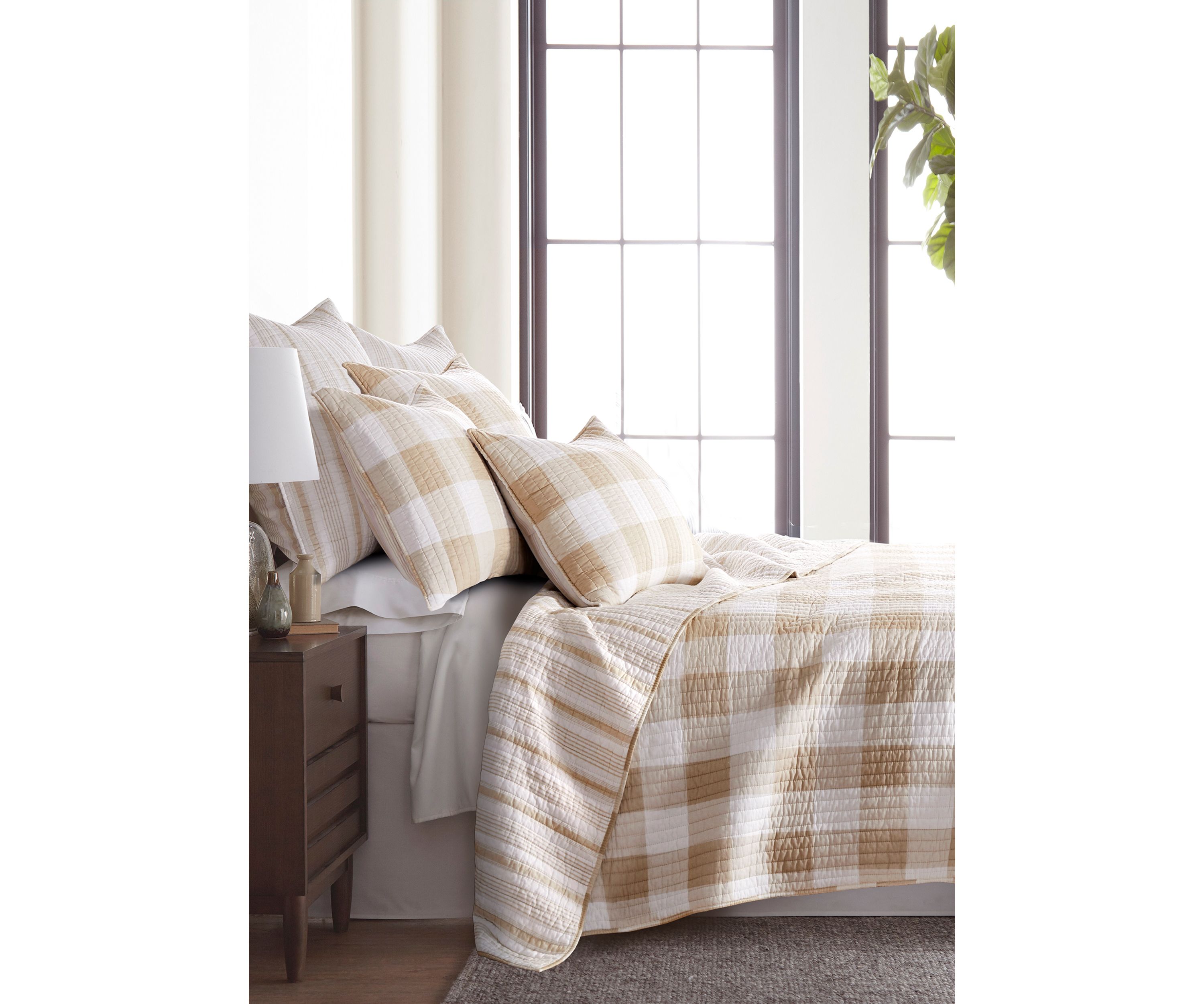 Camden Taupe Quilt Set