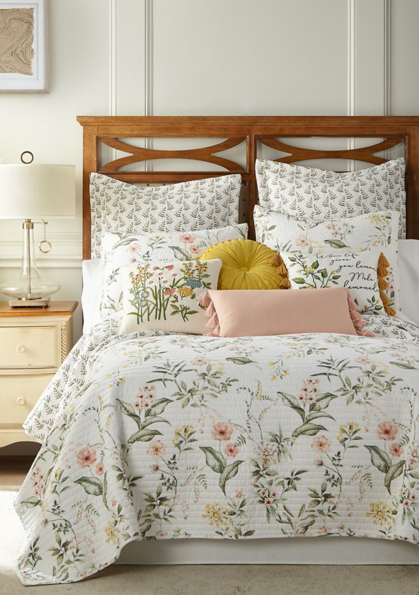 Viviana Quilt Set