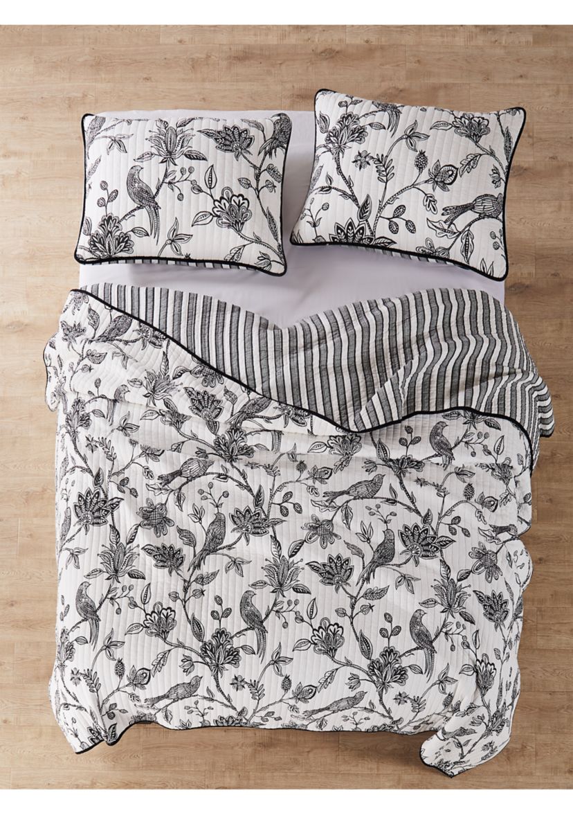 Tanzie Black Quilt Set