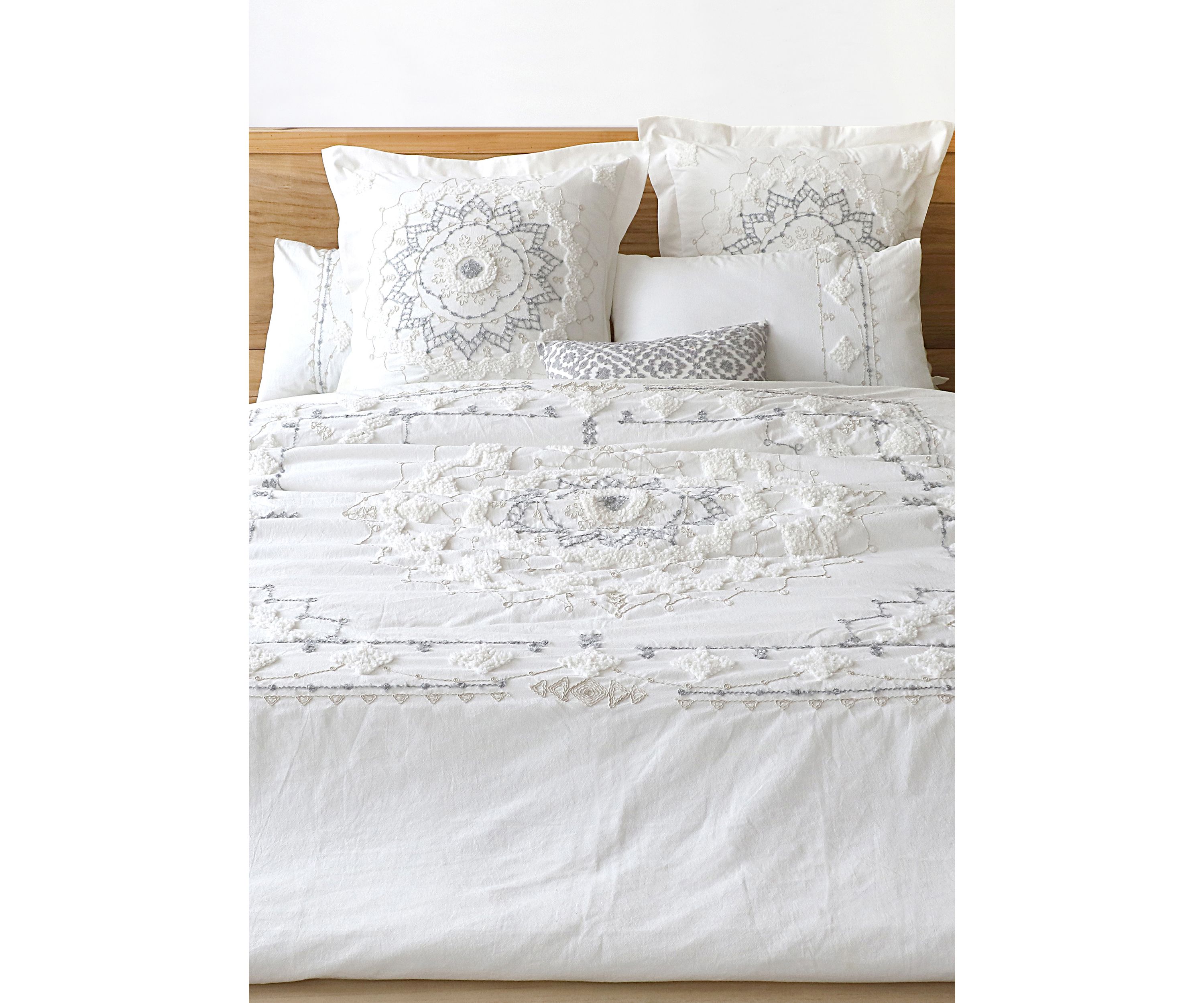 Harleson Medallion Euro Sham