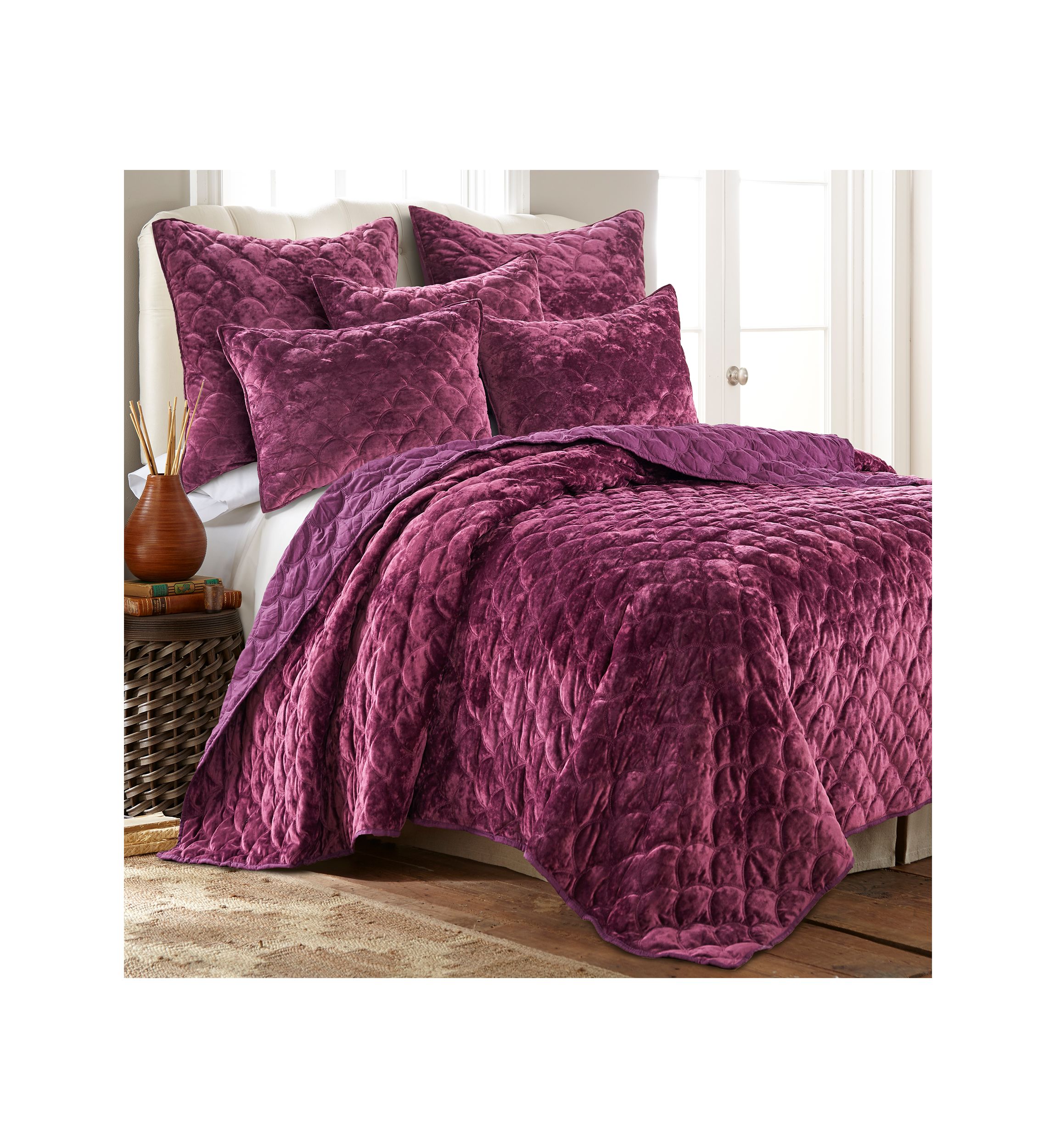 Ellora Sham