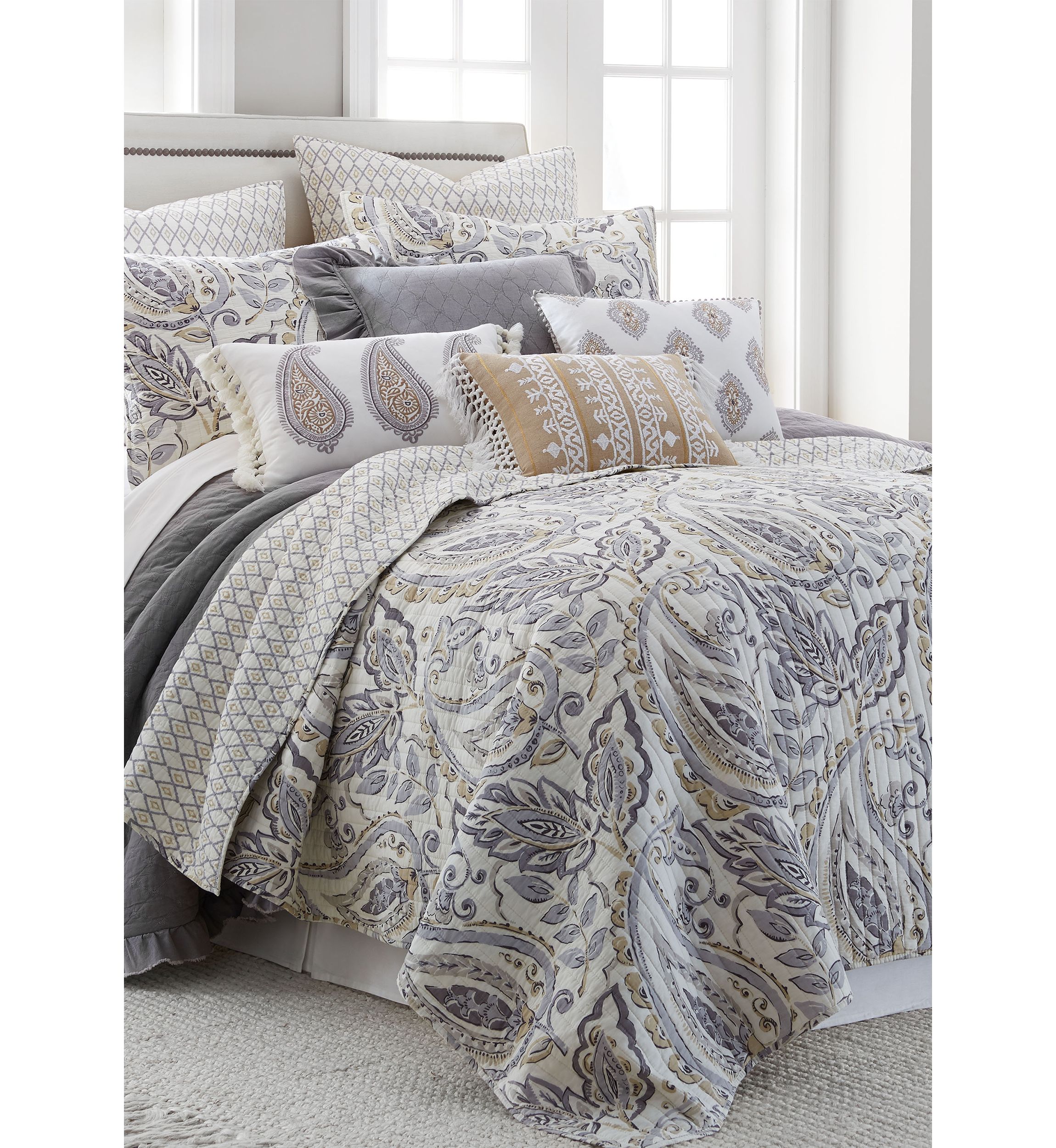  Tamsin Gray Full/Queen Quilt Set