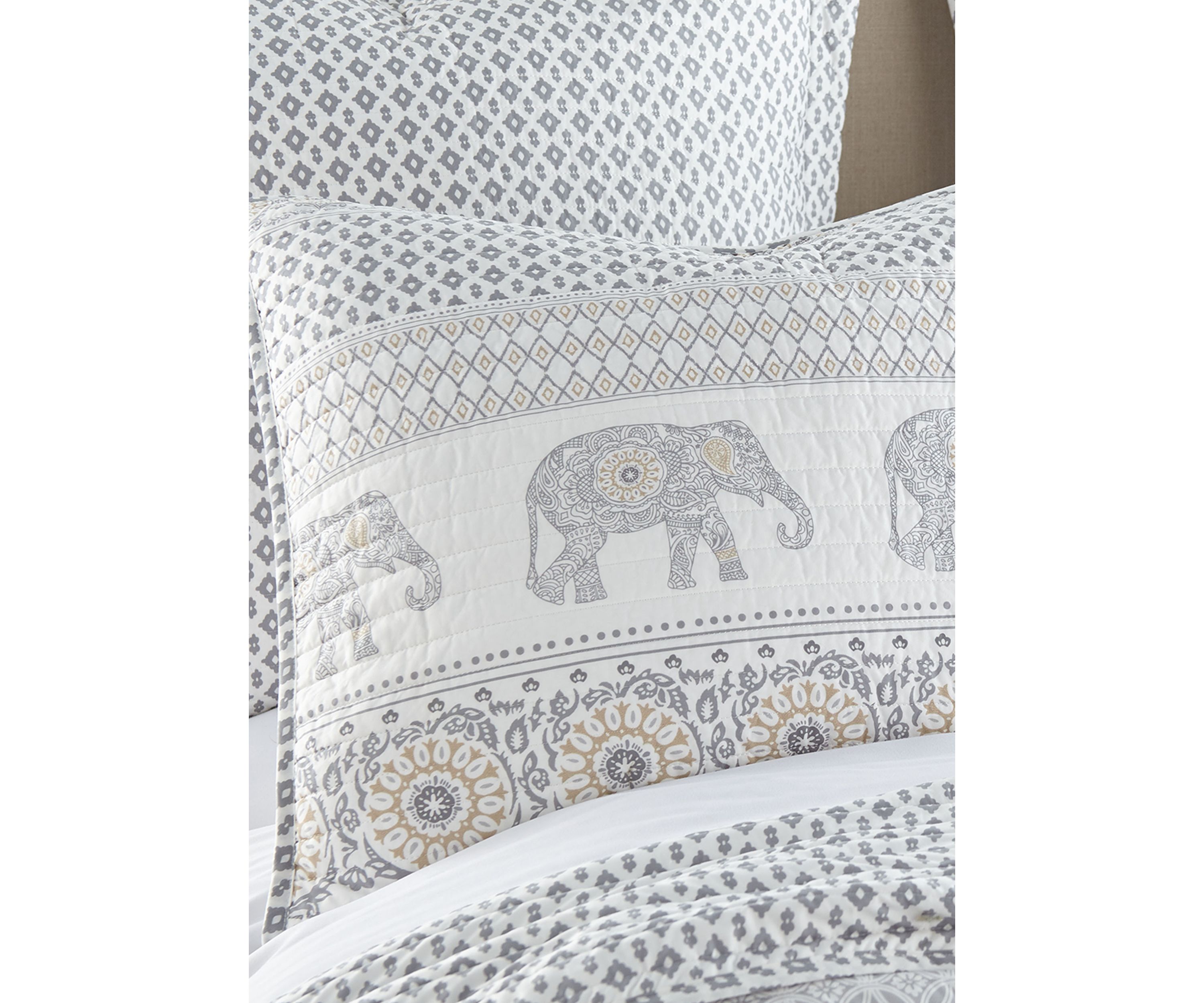  Nacala Full/Queen Quilt Set