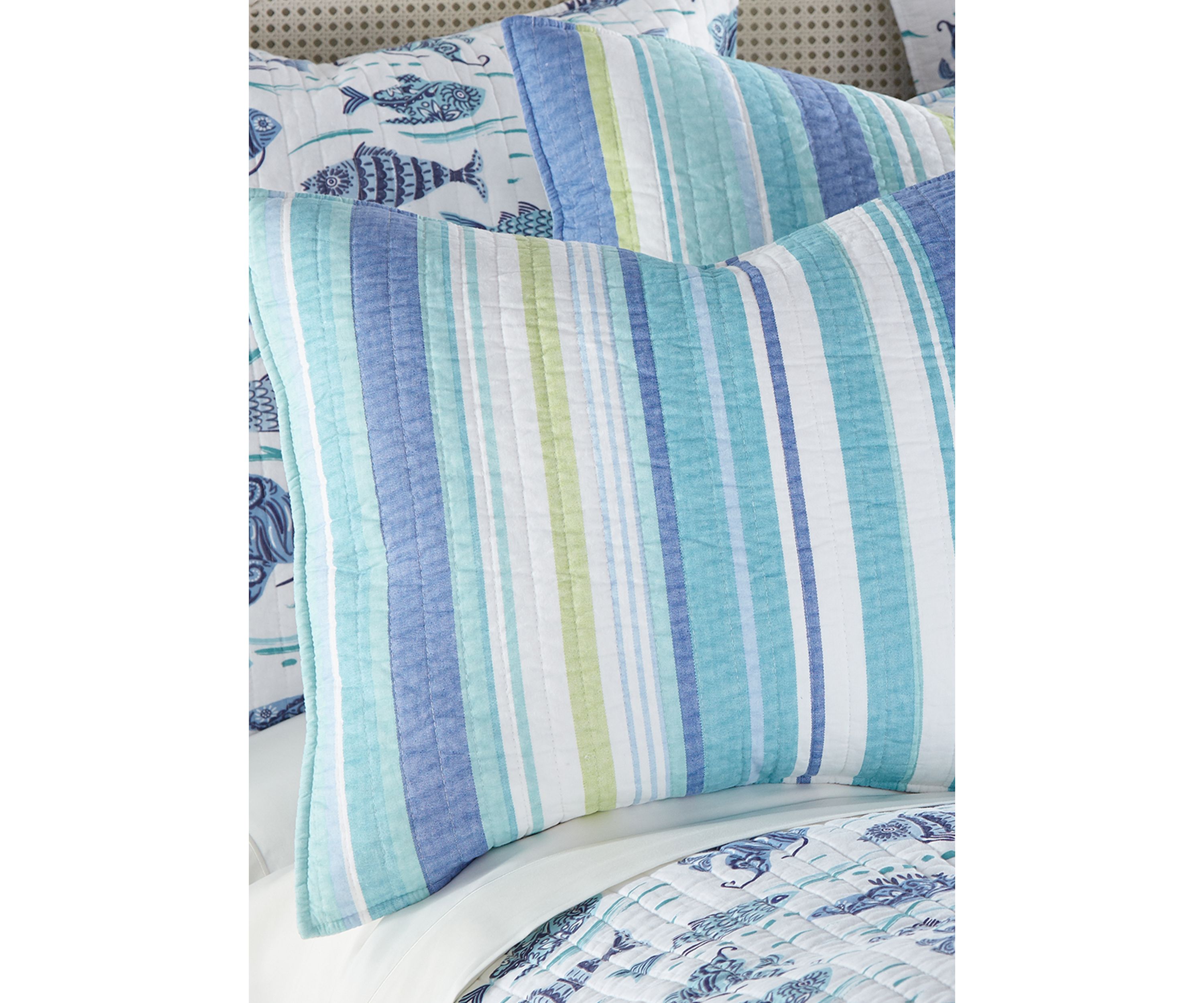 Laida Beach Full/Queen Quilt Set