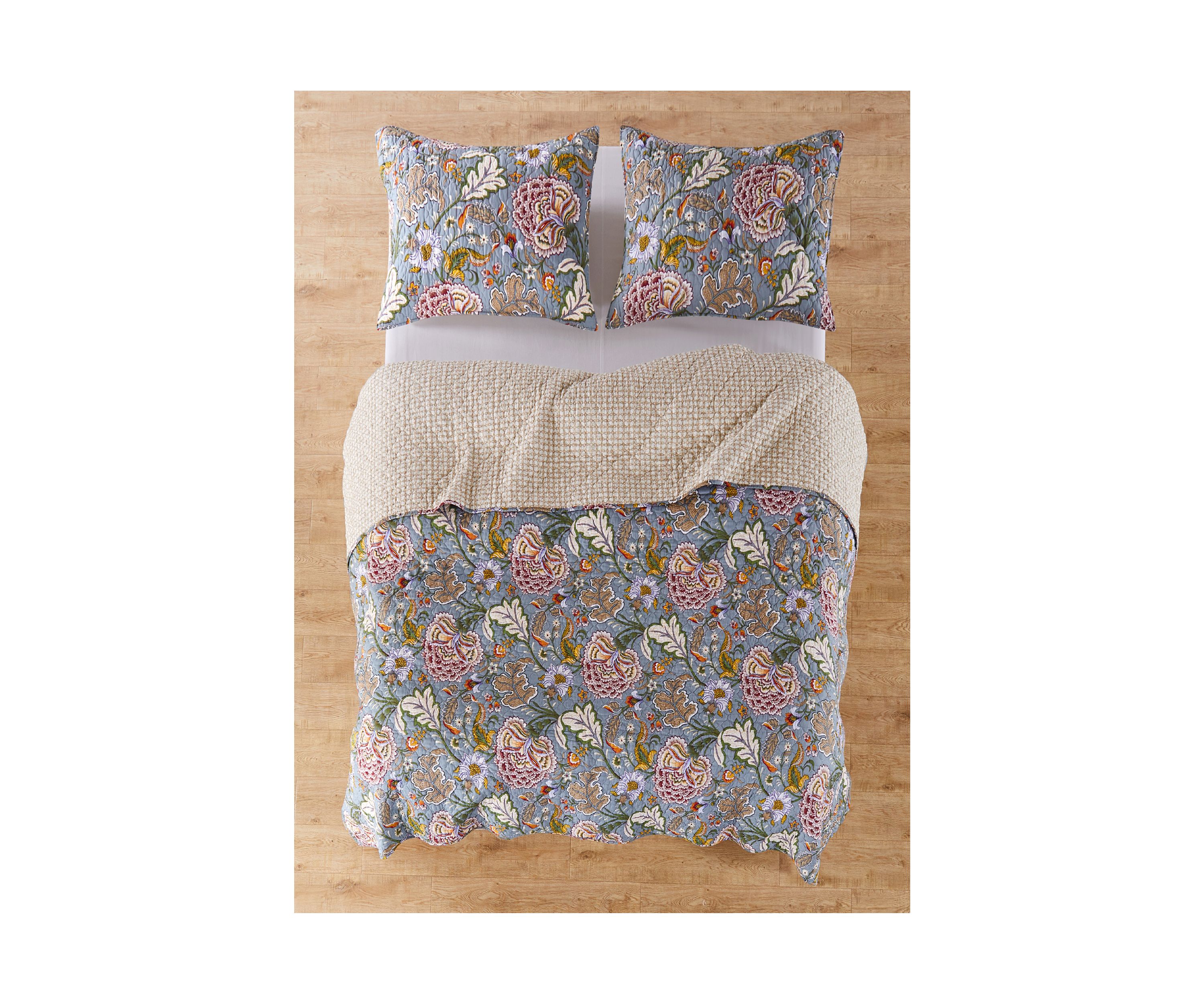 Angelica Full/Queen Quilt Set