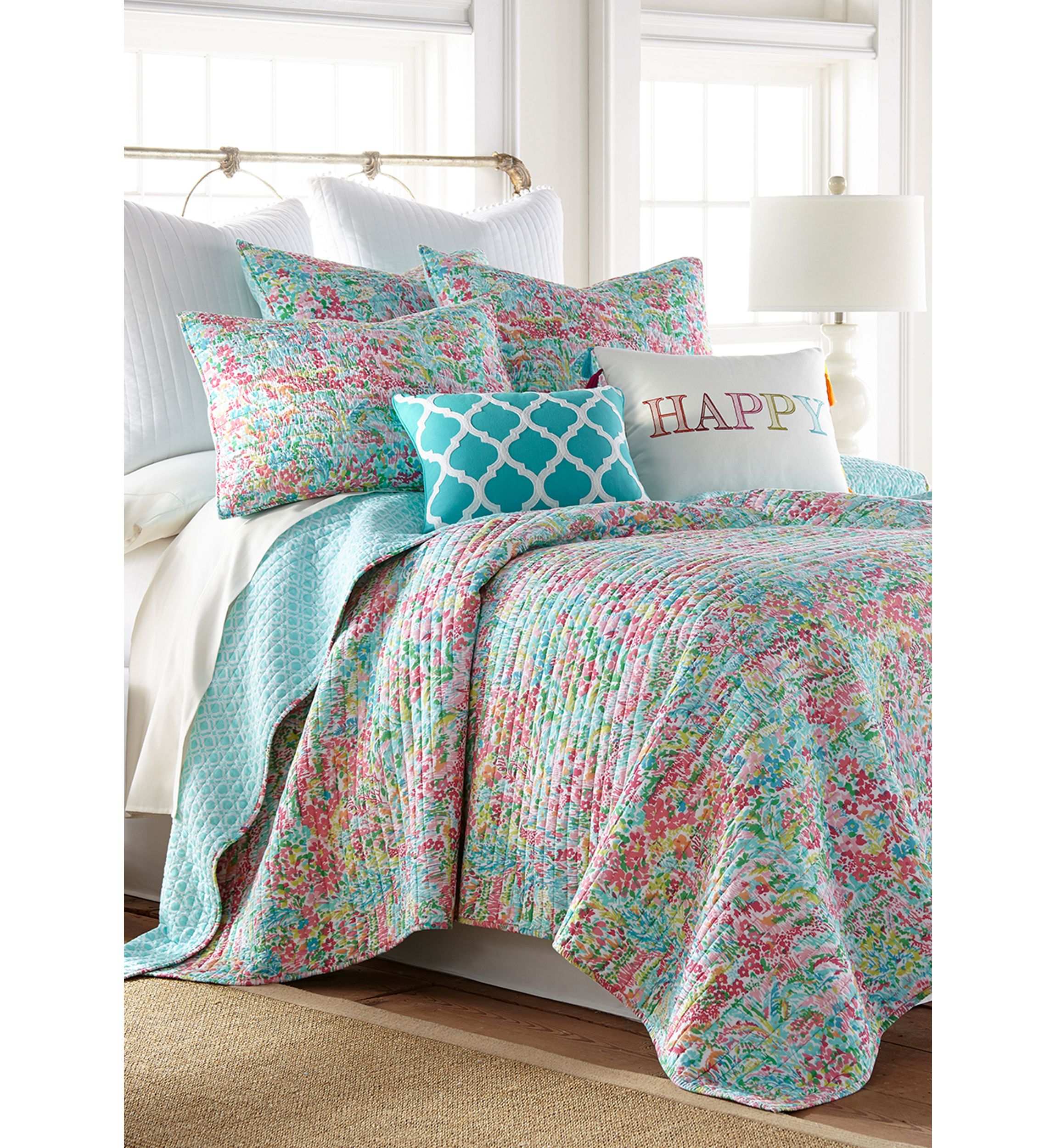 Karola Full/Queen Quilt Set