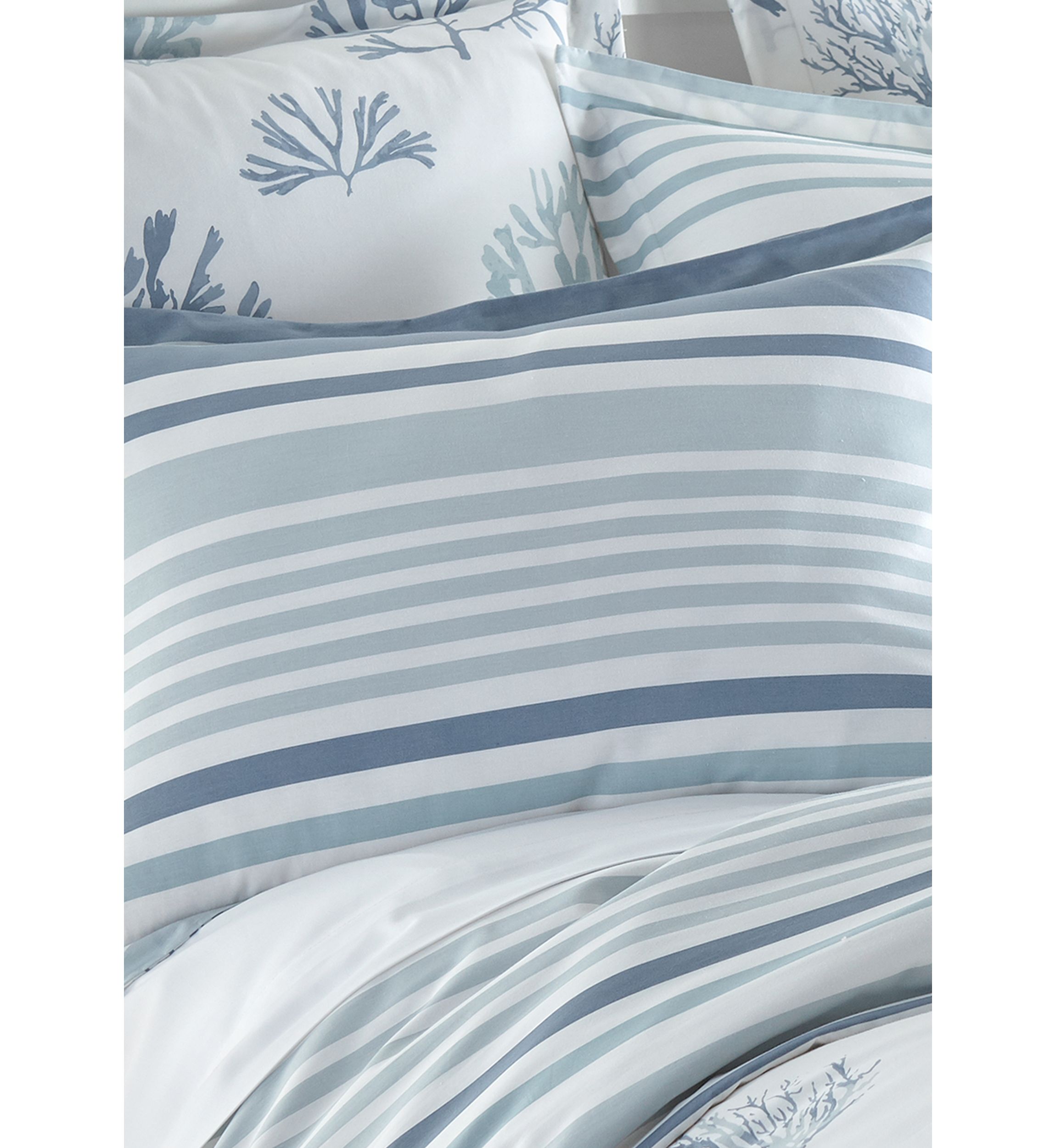 Truro Full/Queen Quilt Set