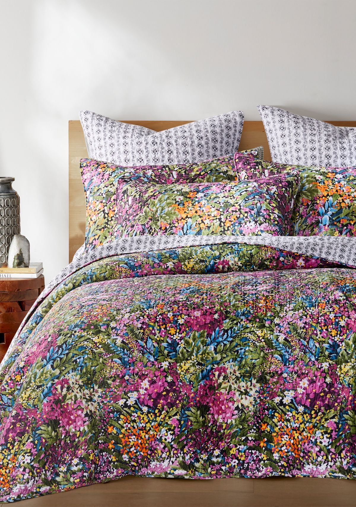 Basel Full/Queen Quilt Set