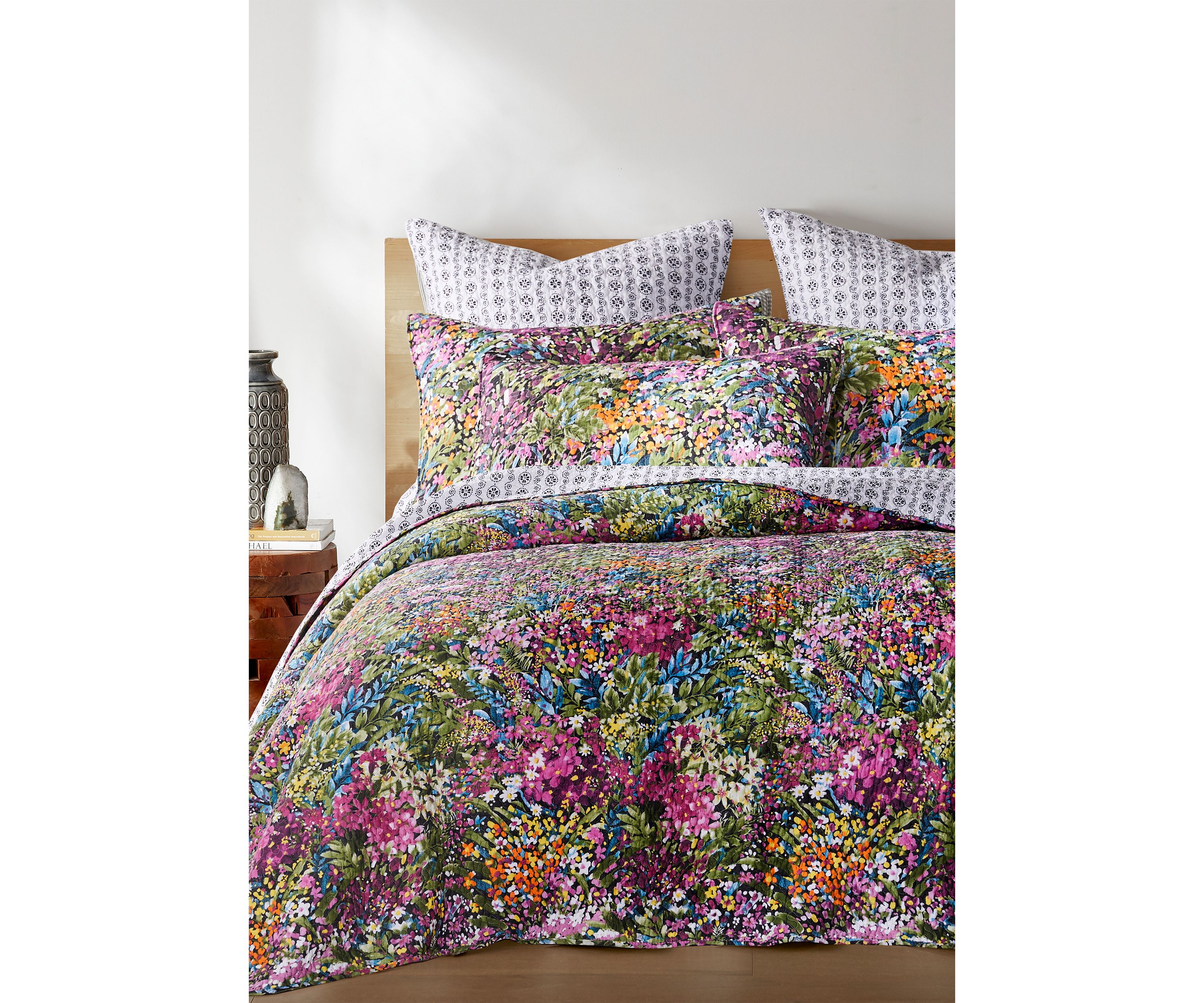 Basel Full/Queen Quilt Set