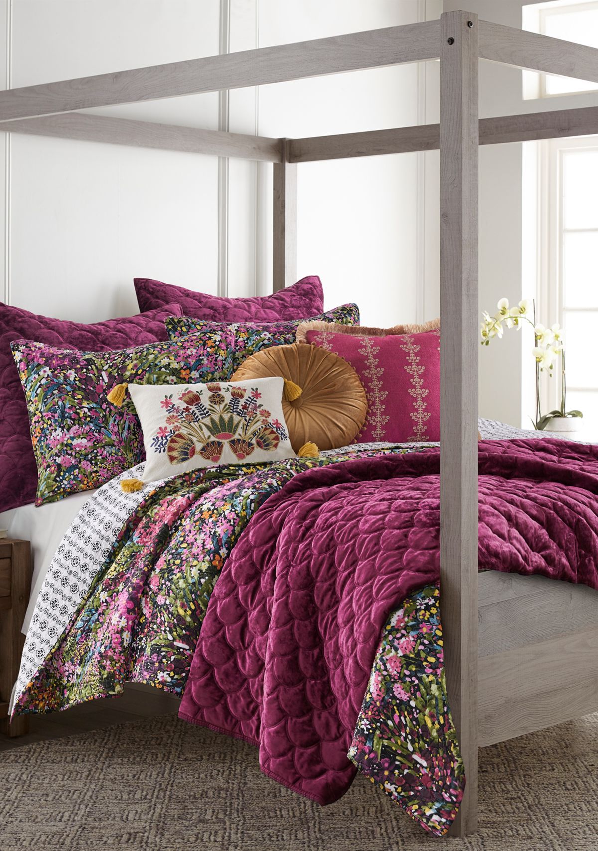 Basel Full/Queen Quilt Set