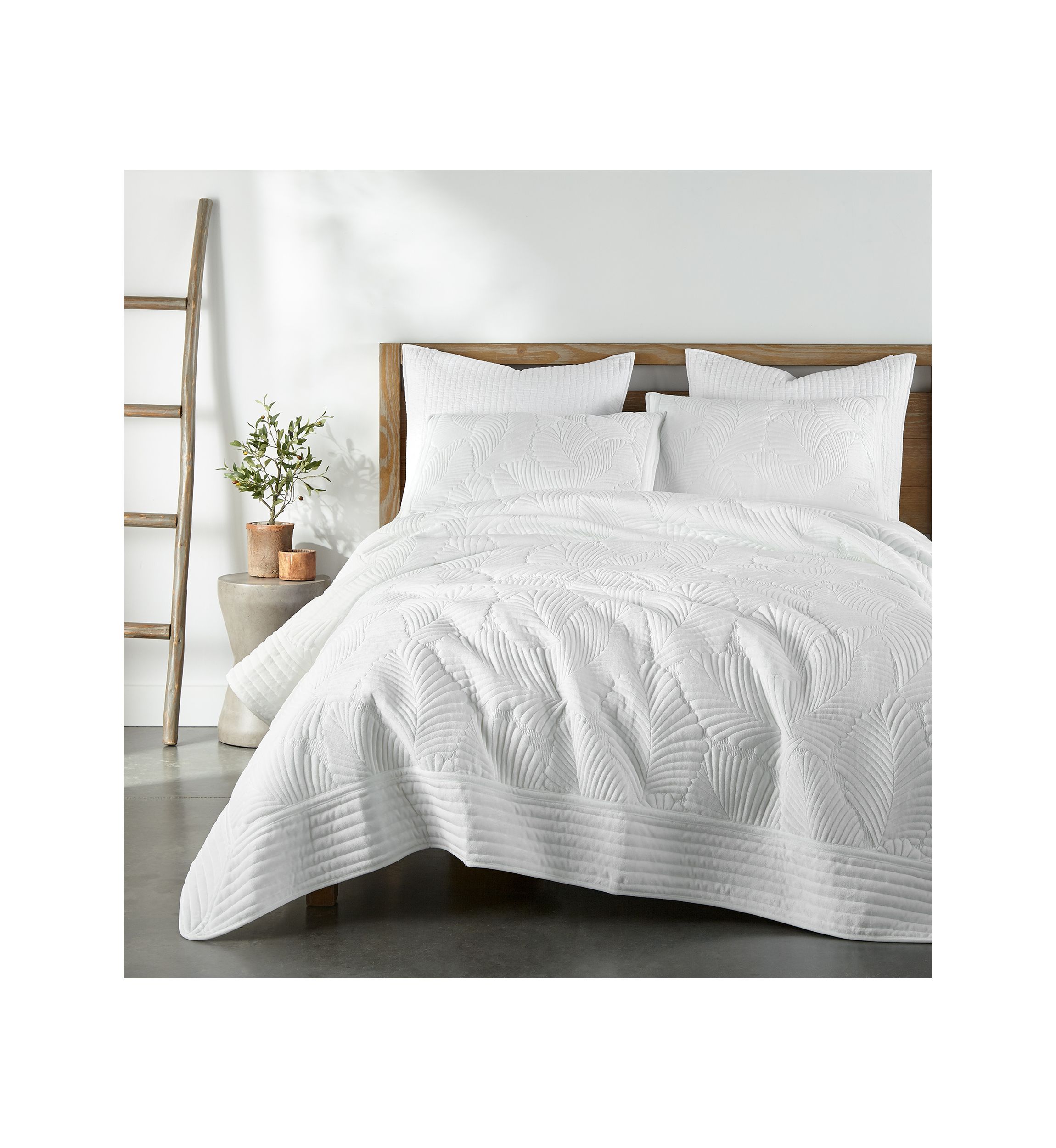 BH Belgrade Quilt Set