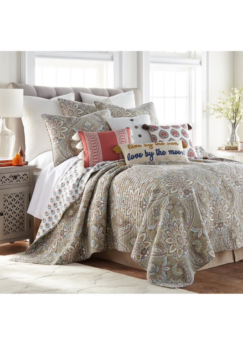Kassandra Quilt Set