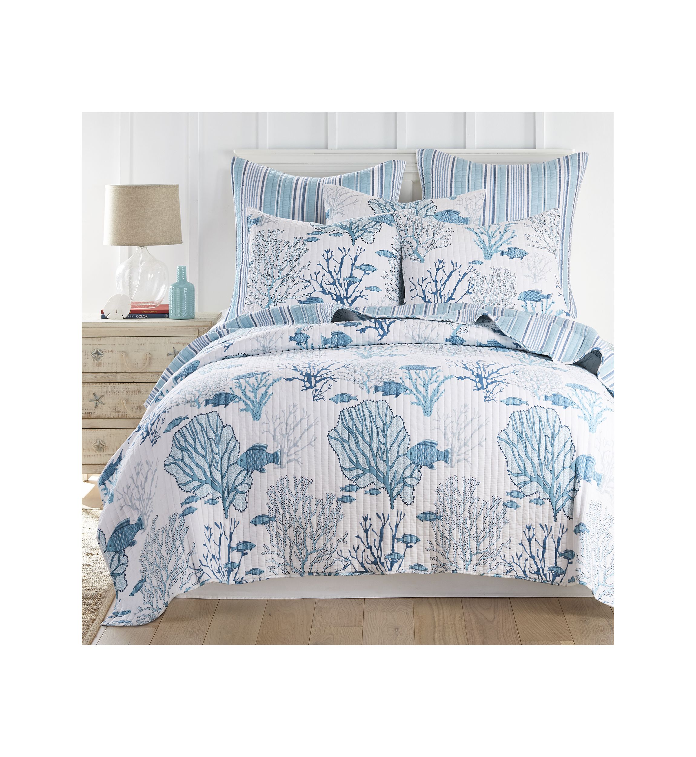Lacey Sea Quilt Set