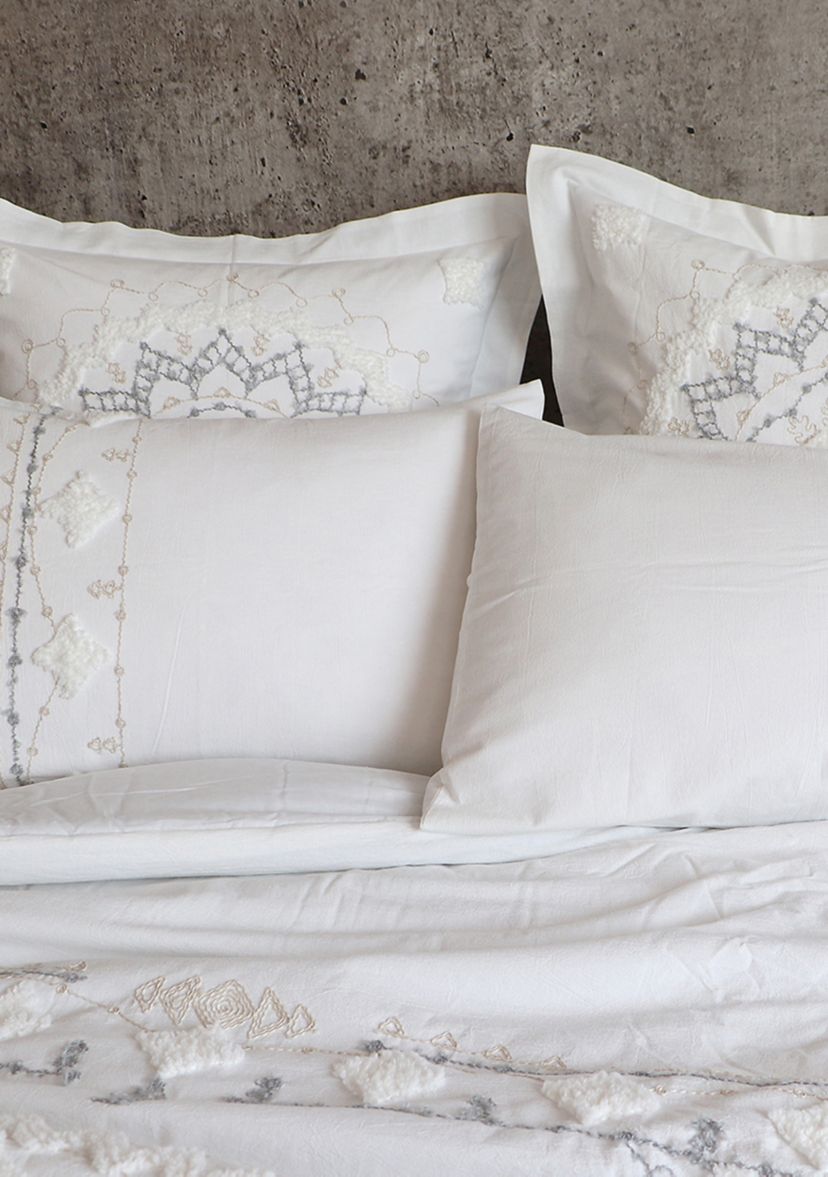 Harleson Medallion 3 Piece Comforter Set