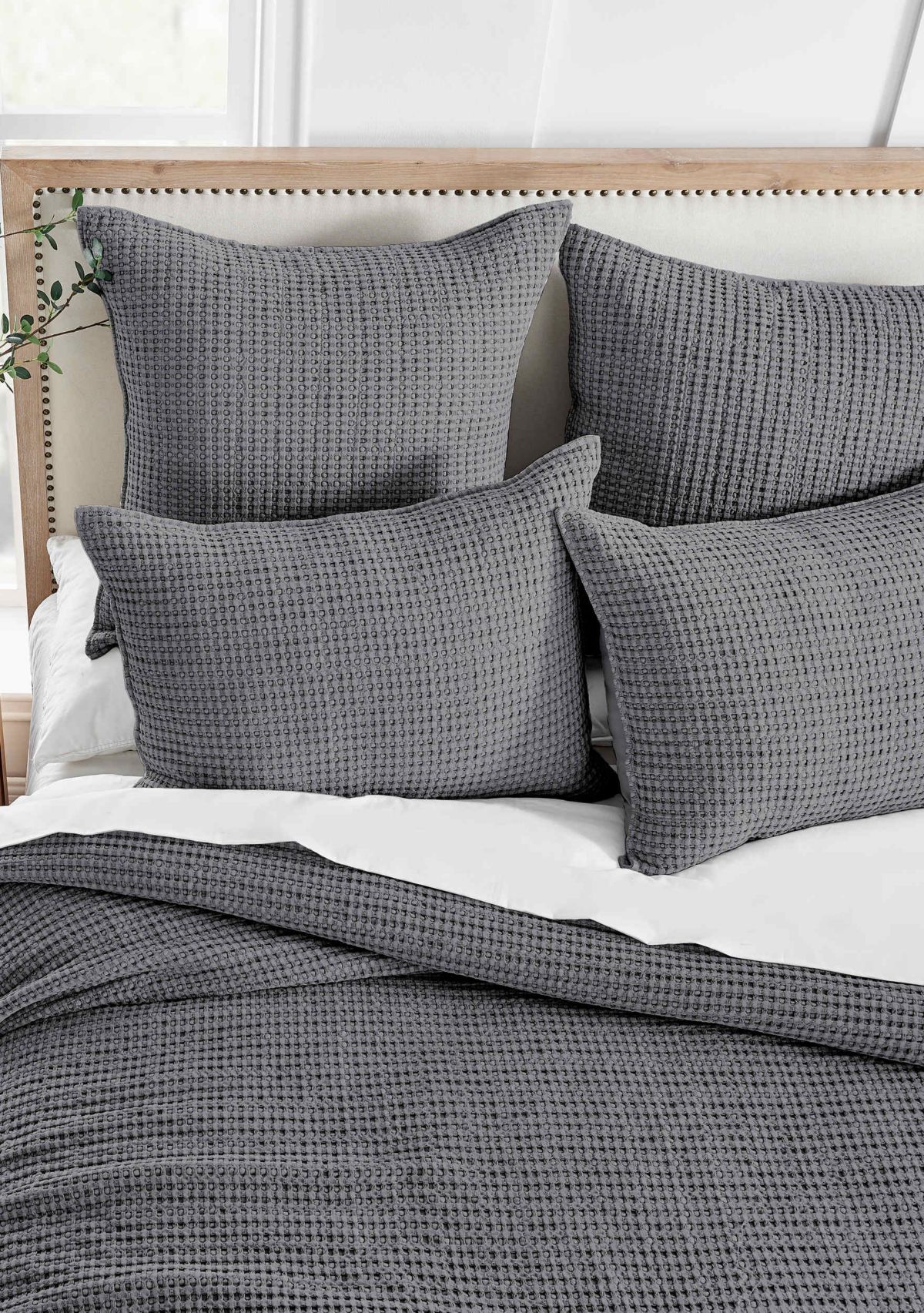 Mills Waffle Quilt Set