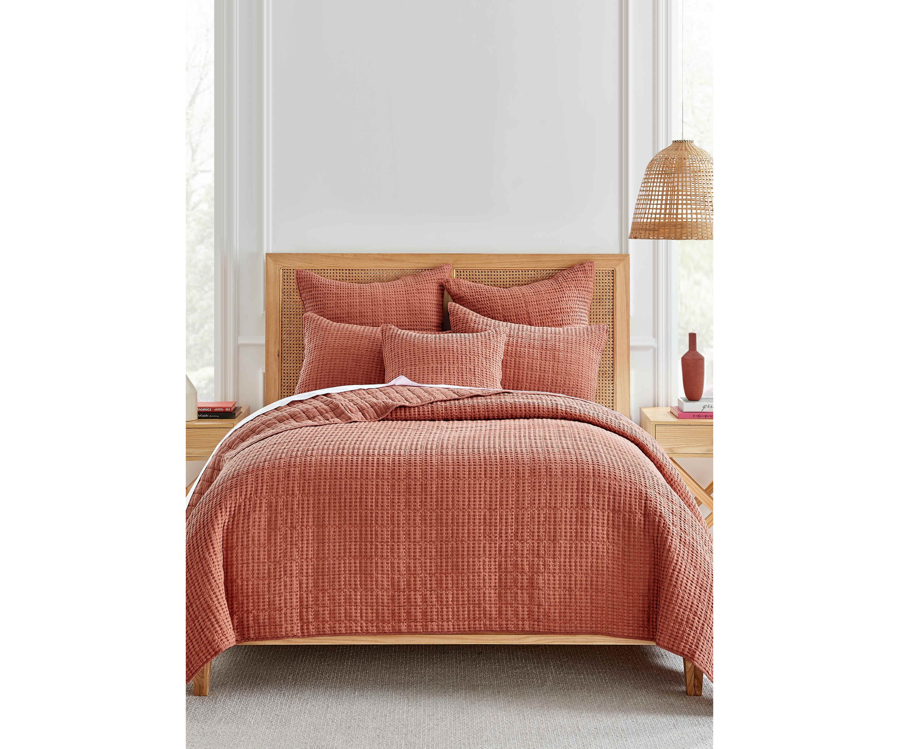 Mills Waffle Quilt Set