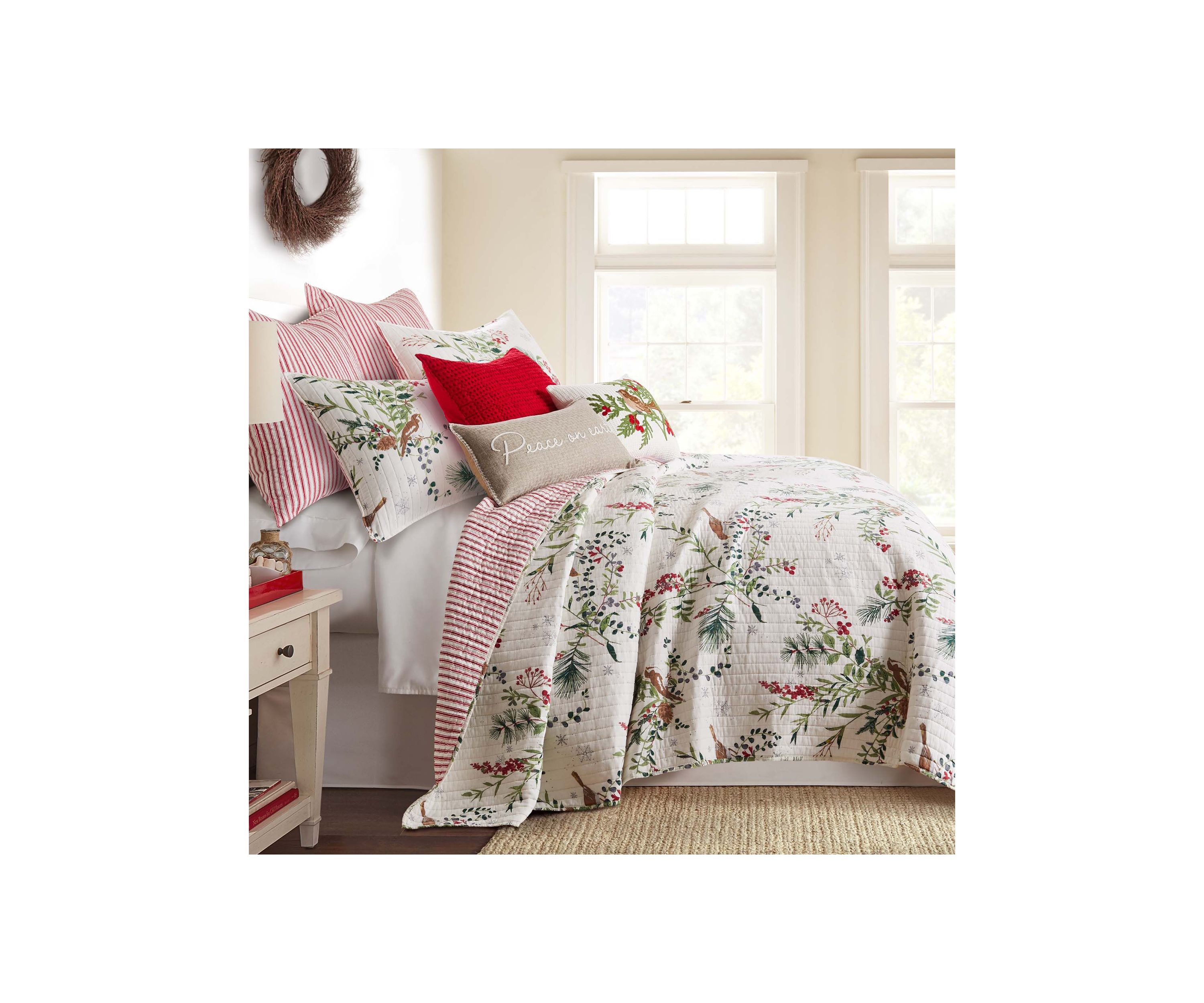 Winterberry Forest King Quilt Set