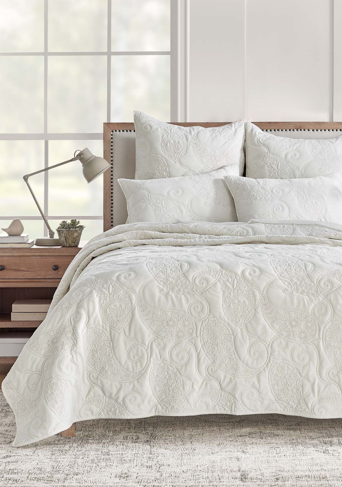 Cream Velvet King  Quilt Set
