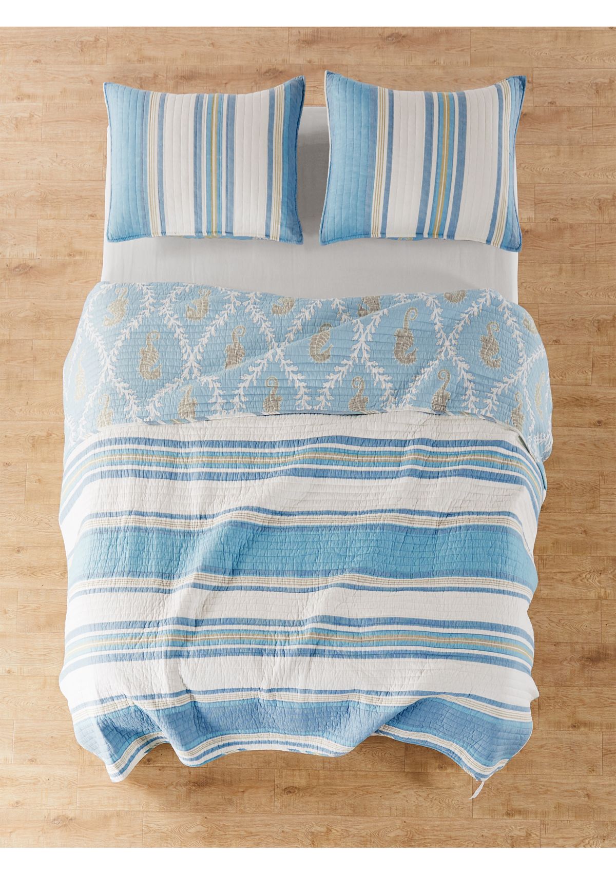 Naples Quilt Set