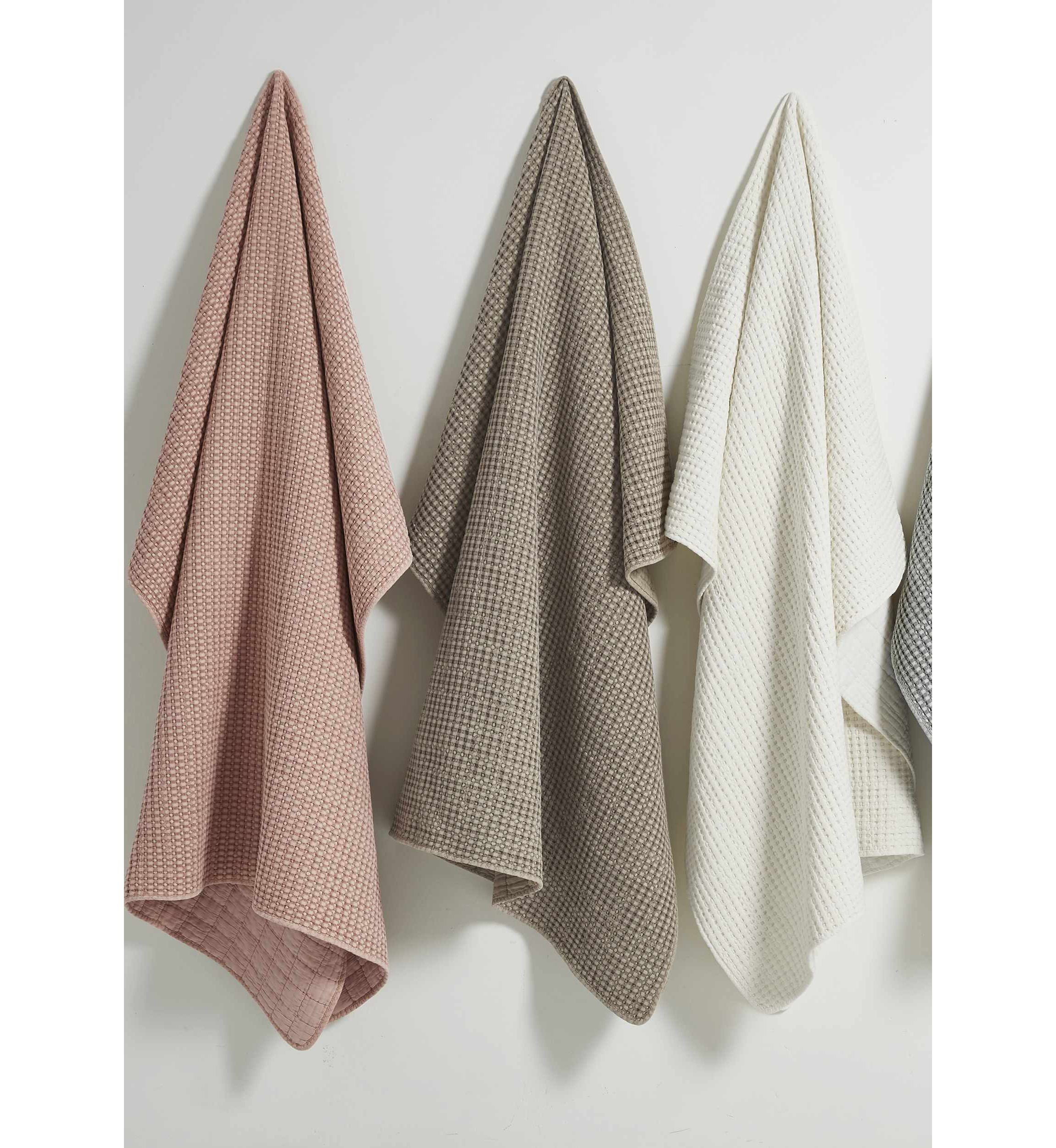 Mills Waffle Quilted Throw