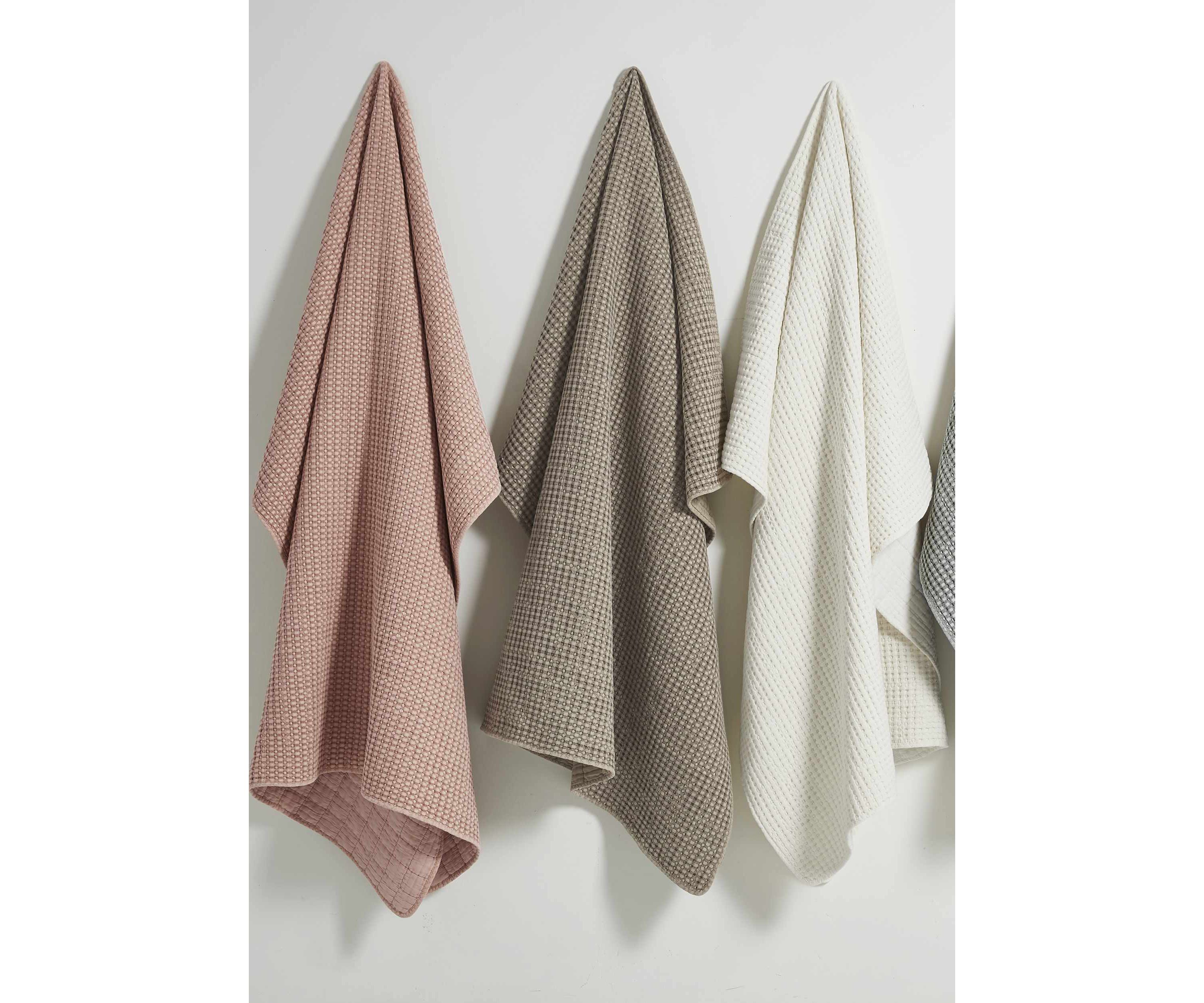 Mills Waffle Quilted Throw