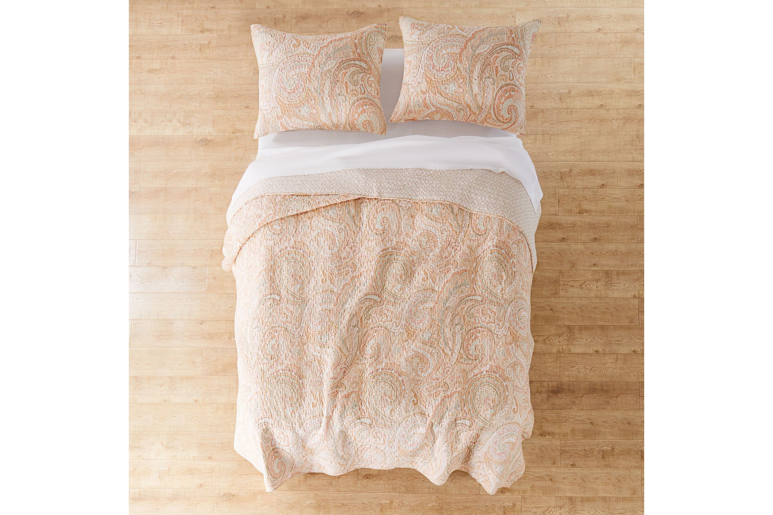 Spruce Coral Quilt Set
