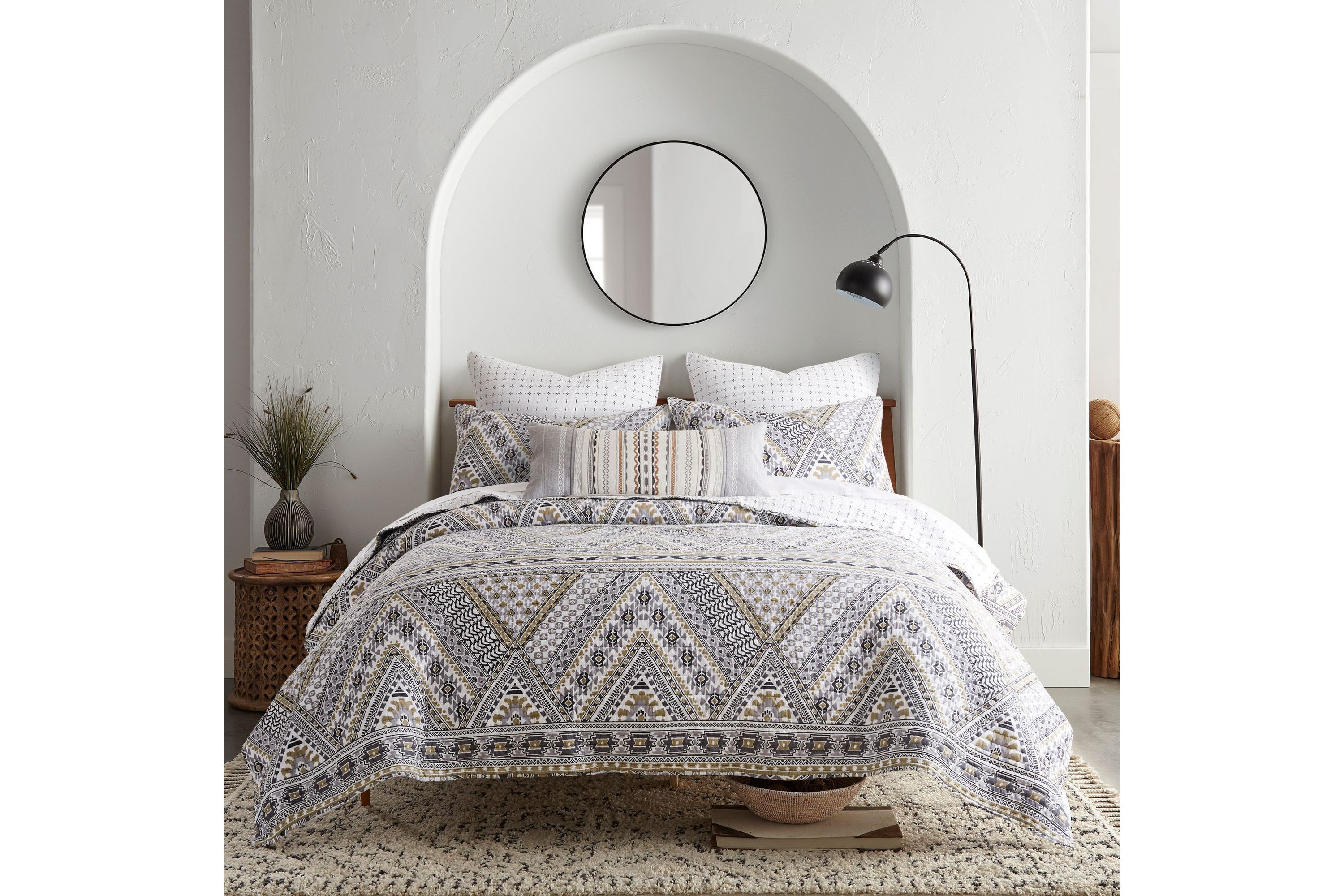 Etrada Twin Quilt Set