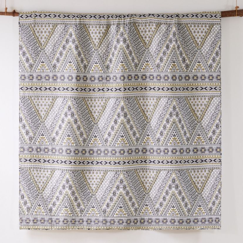 Etrada Twin Quilt Set