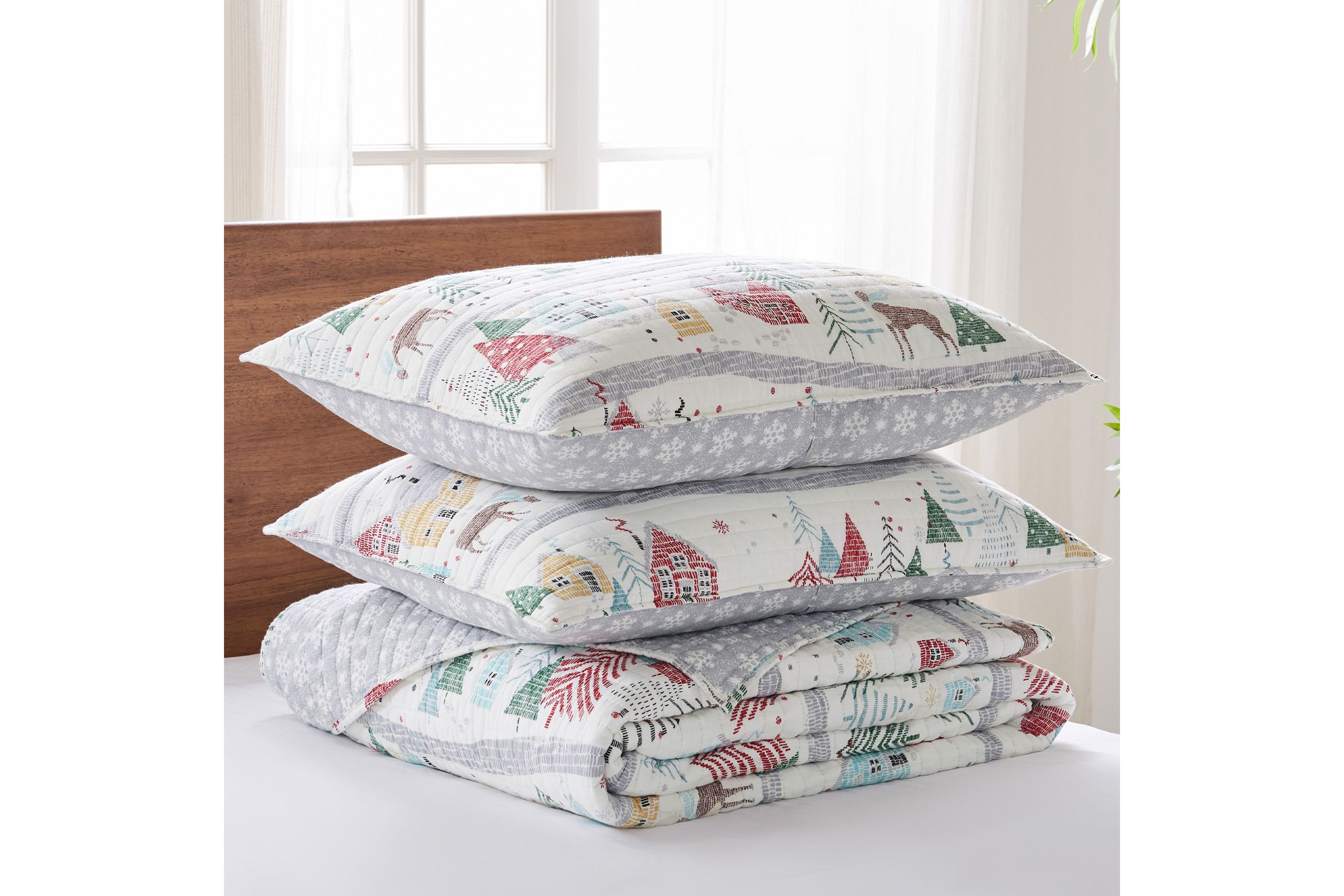 Joulset Quilt Set