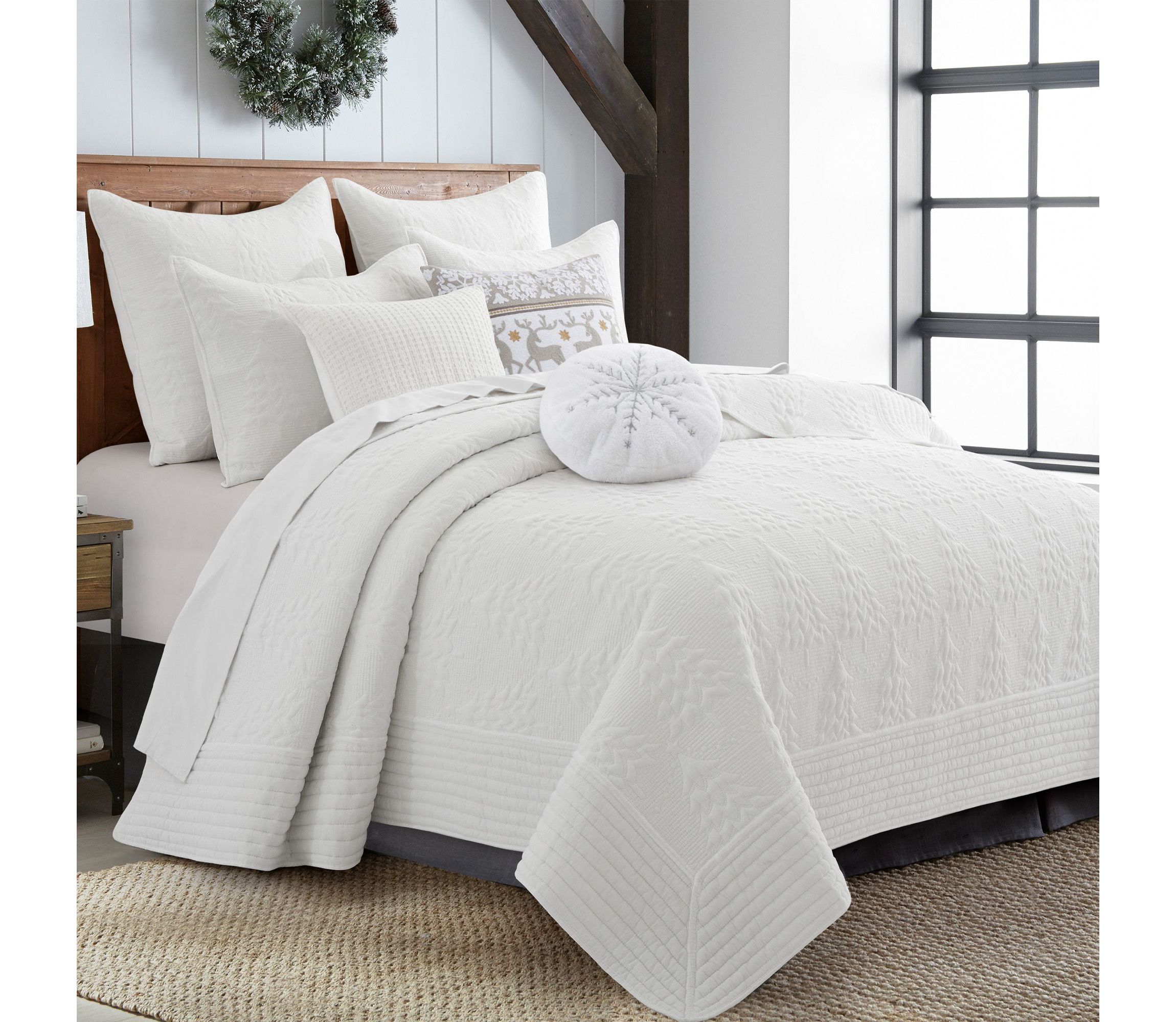 O Christmas Tree White Quilt Set