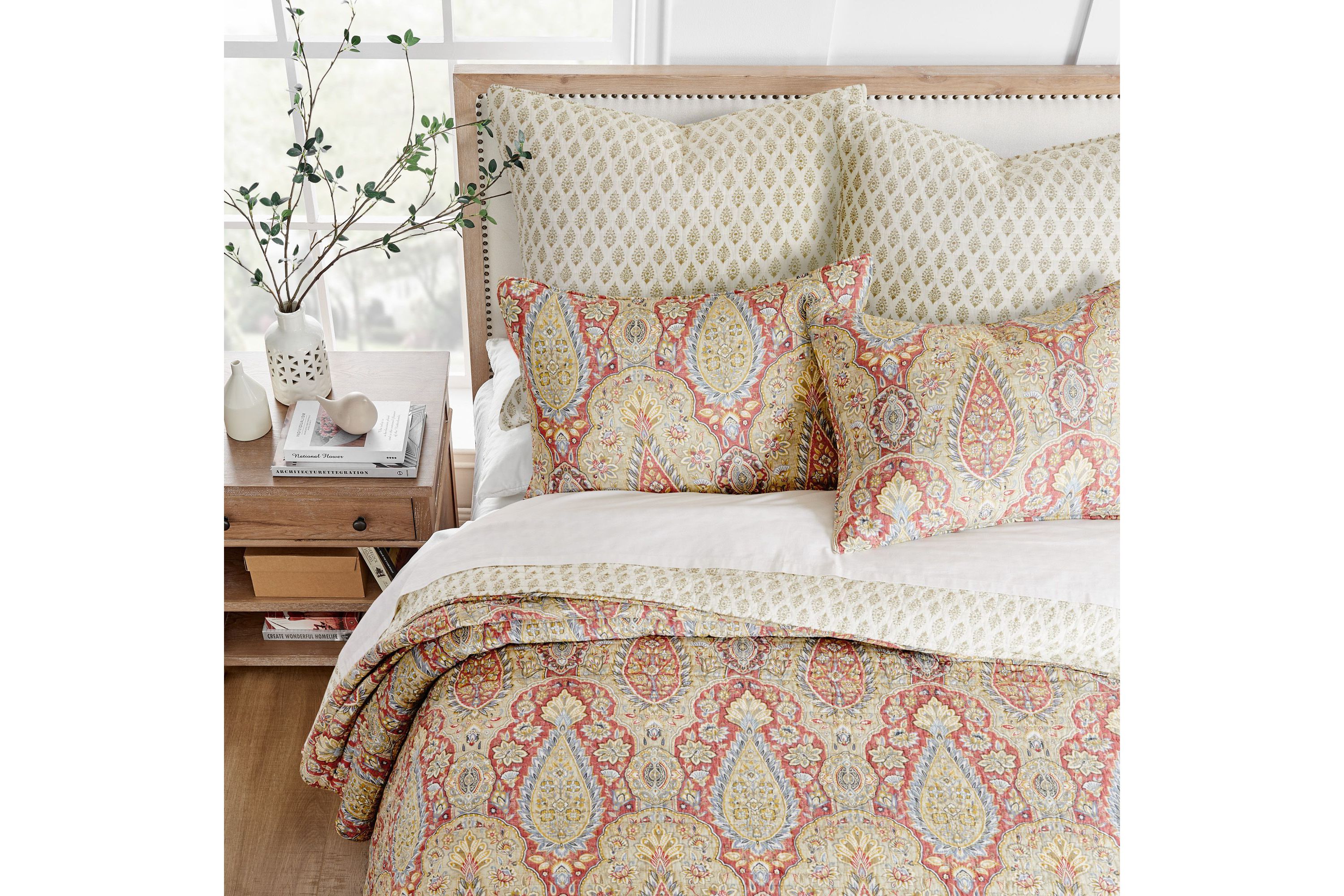 Emel Quilt Set