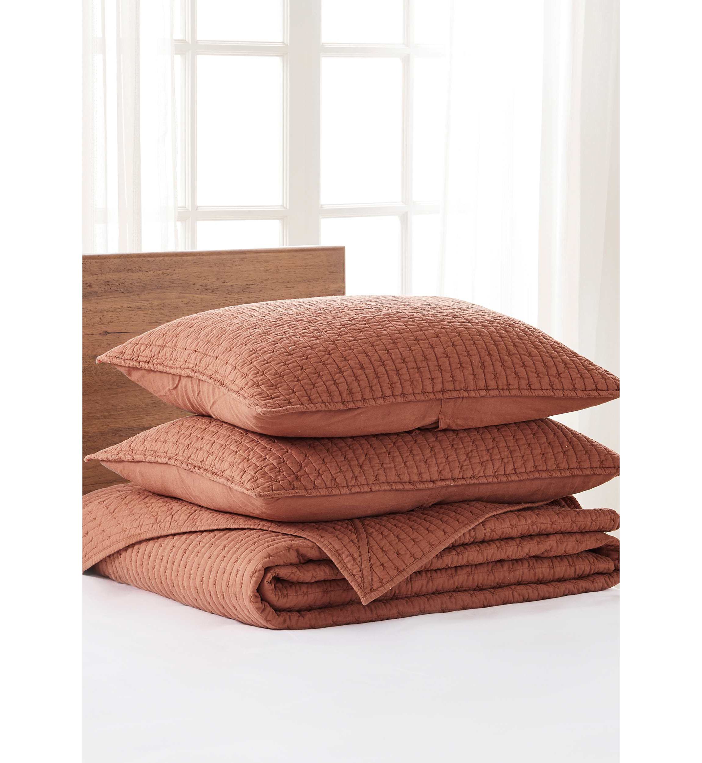 Cross Stitch Chambray Bedspread Set