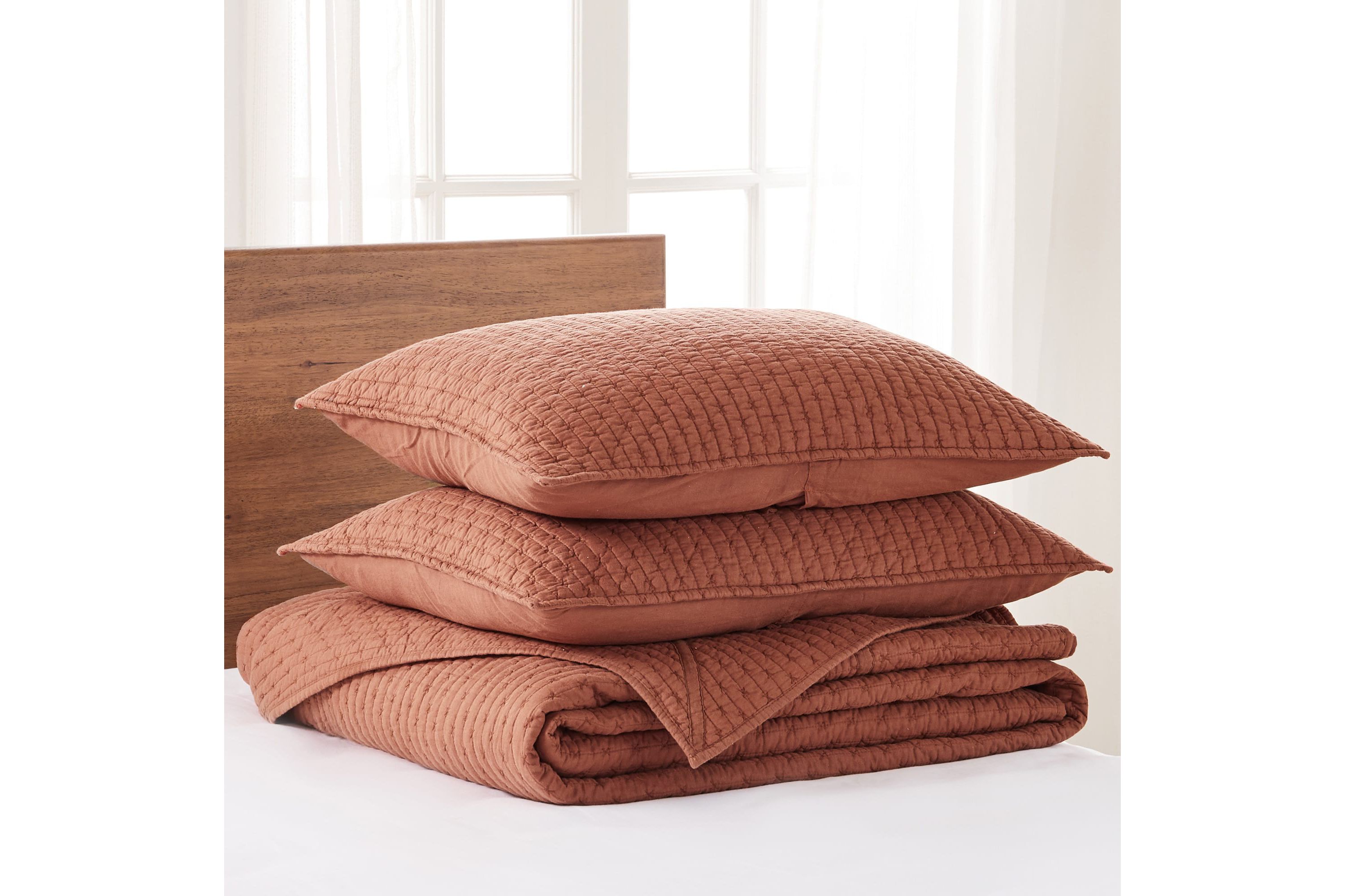 Cross Stitch Chambray Bedspread Set