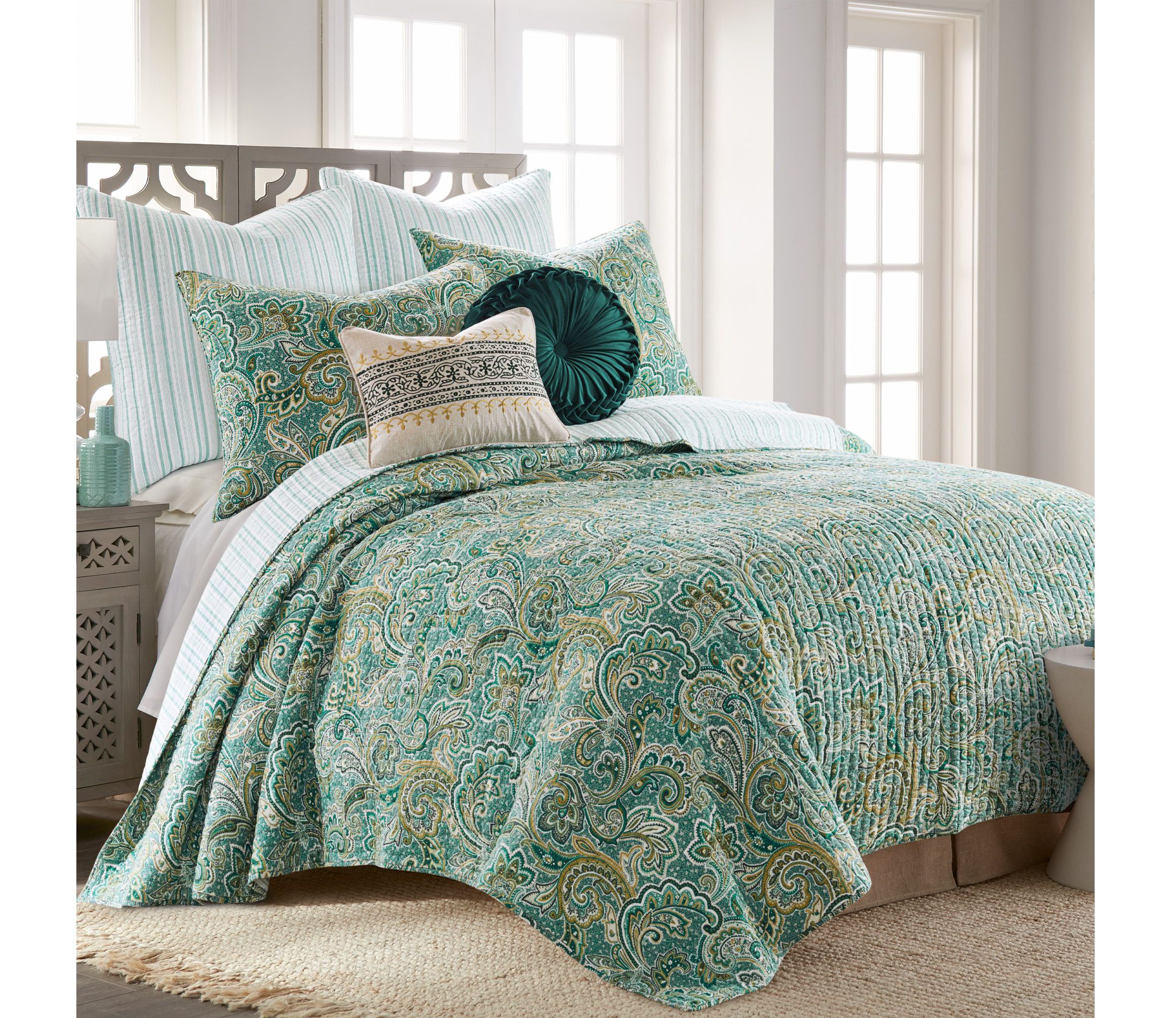 Kimpton Quilt Set