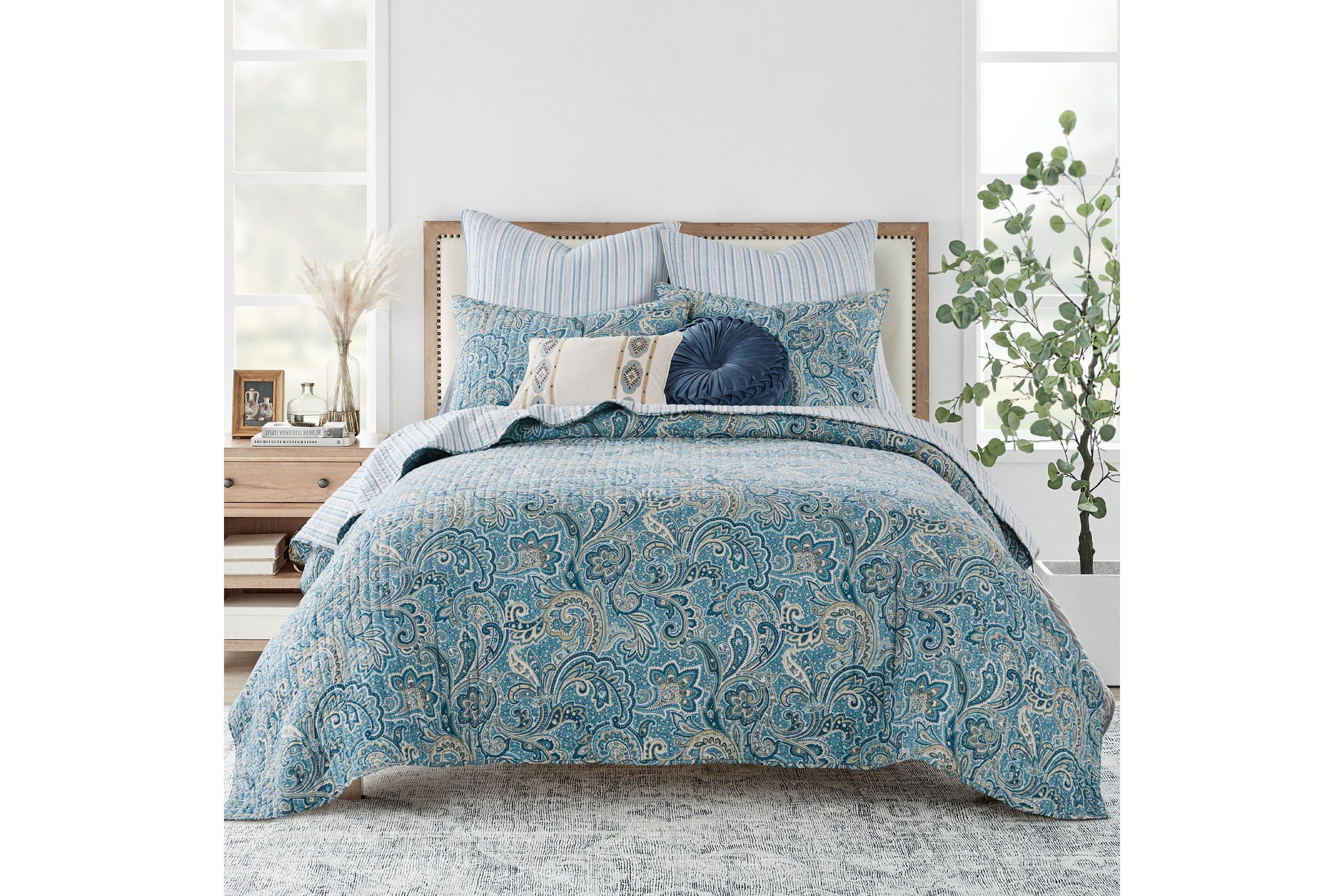 Kimpton Quilt Set