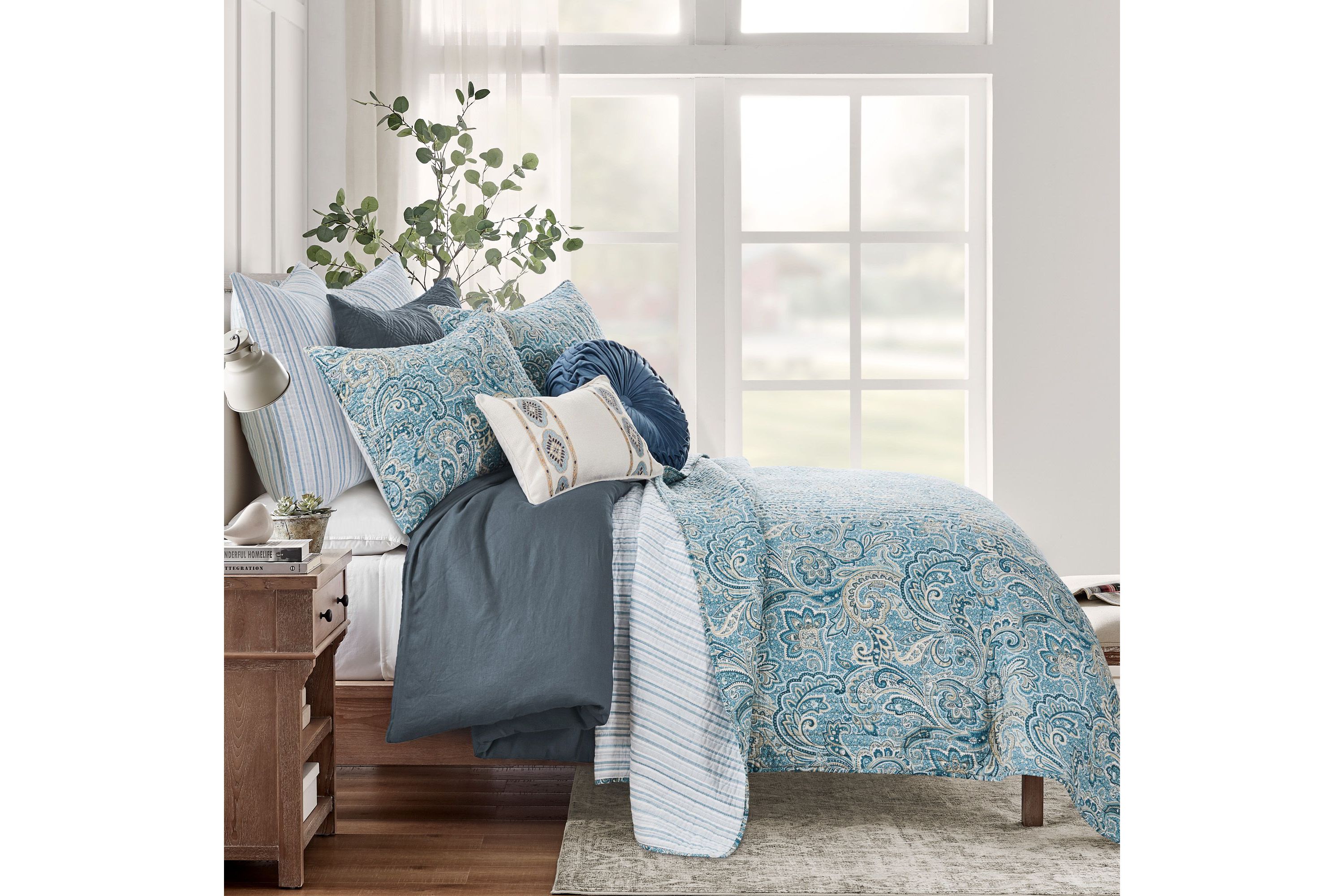 Kimpton Quilt Set