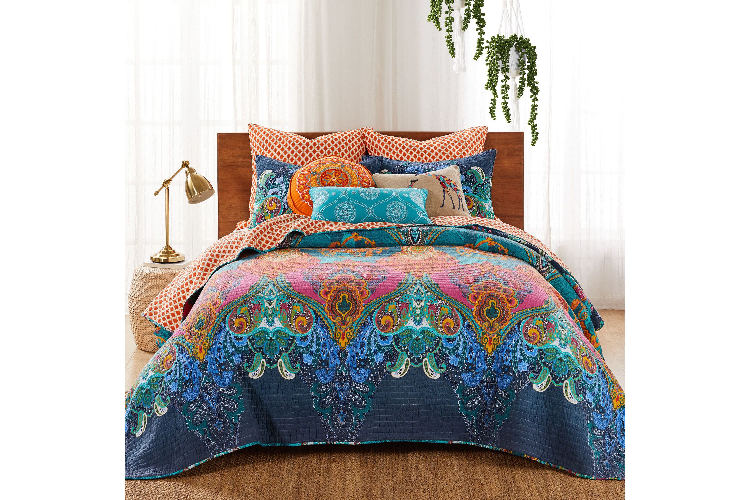 Mackenzie Bedspread Set