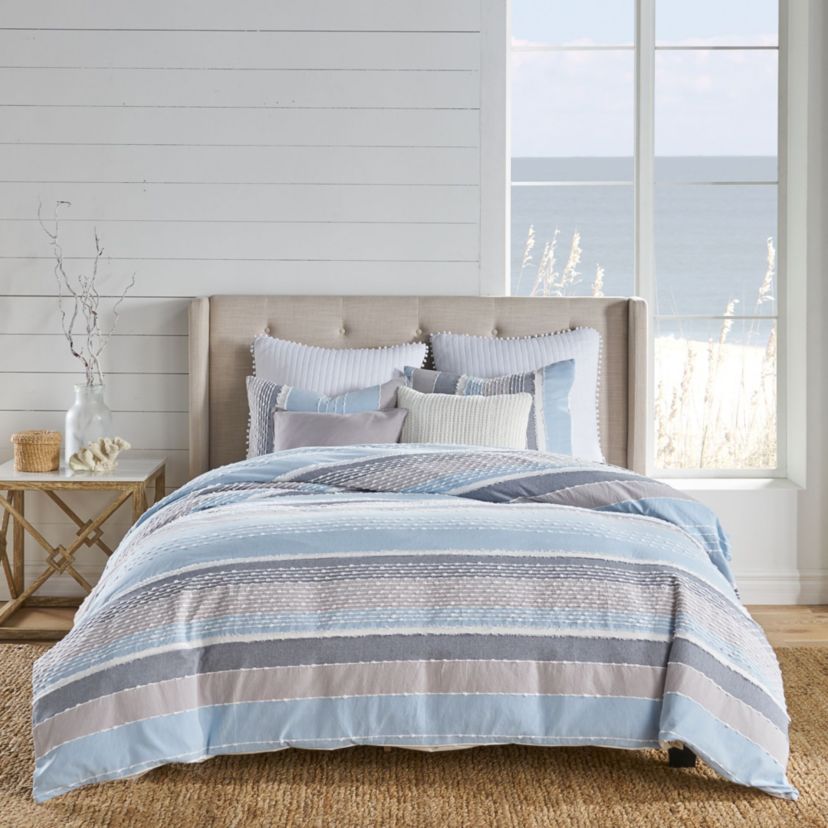 Santander Comforter Set