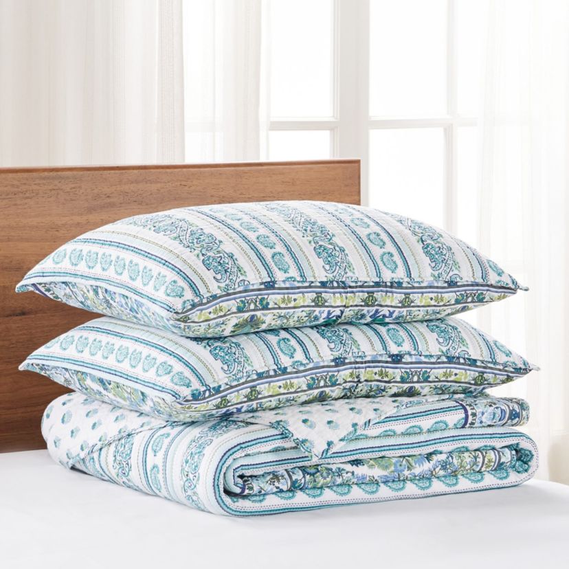 Yasmina Quilt Set