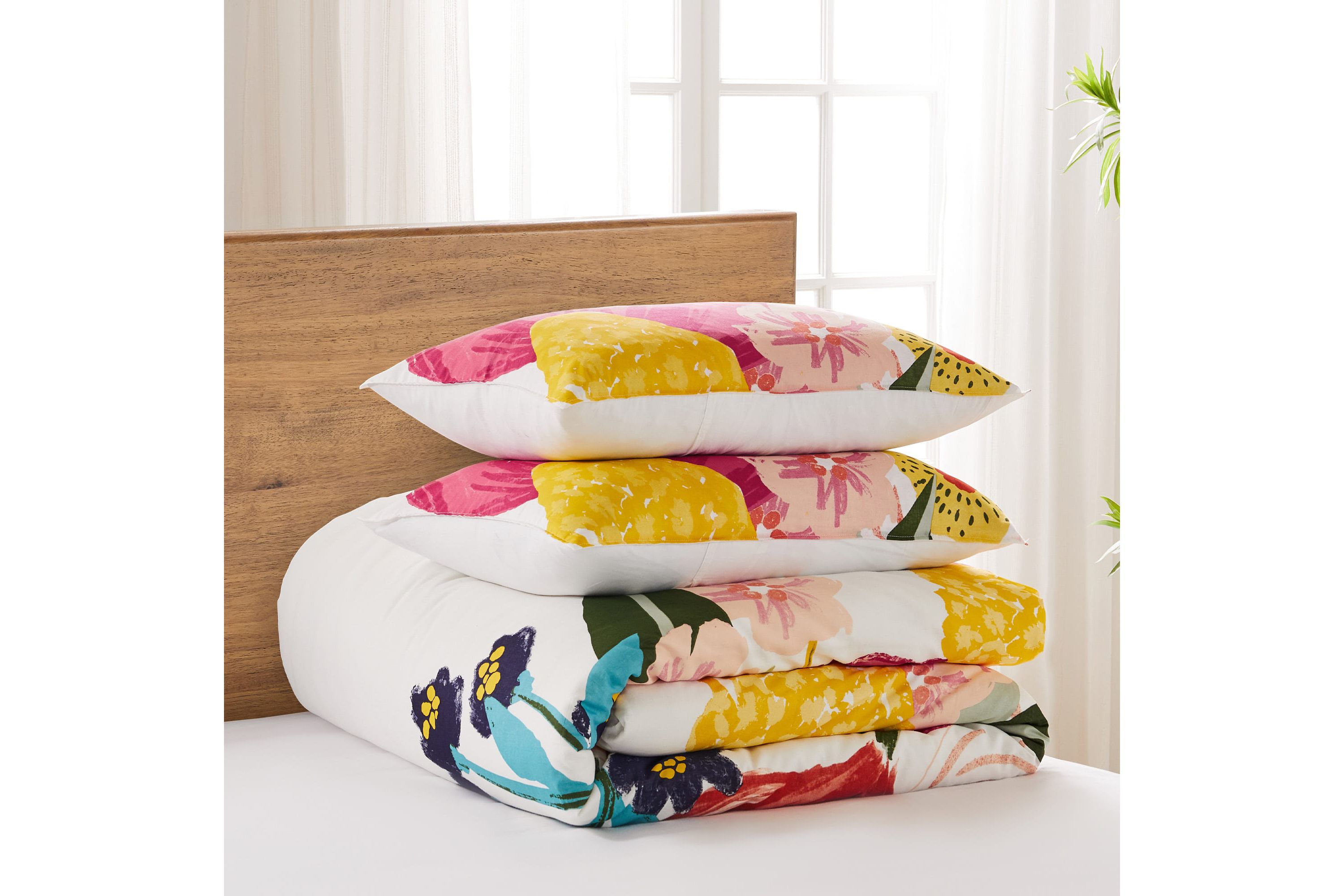 Grandiflora Comforter Set