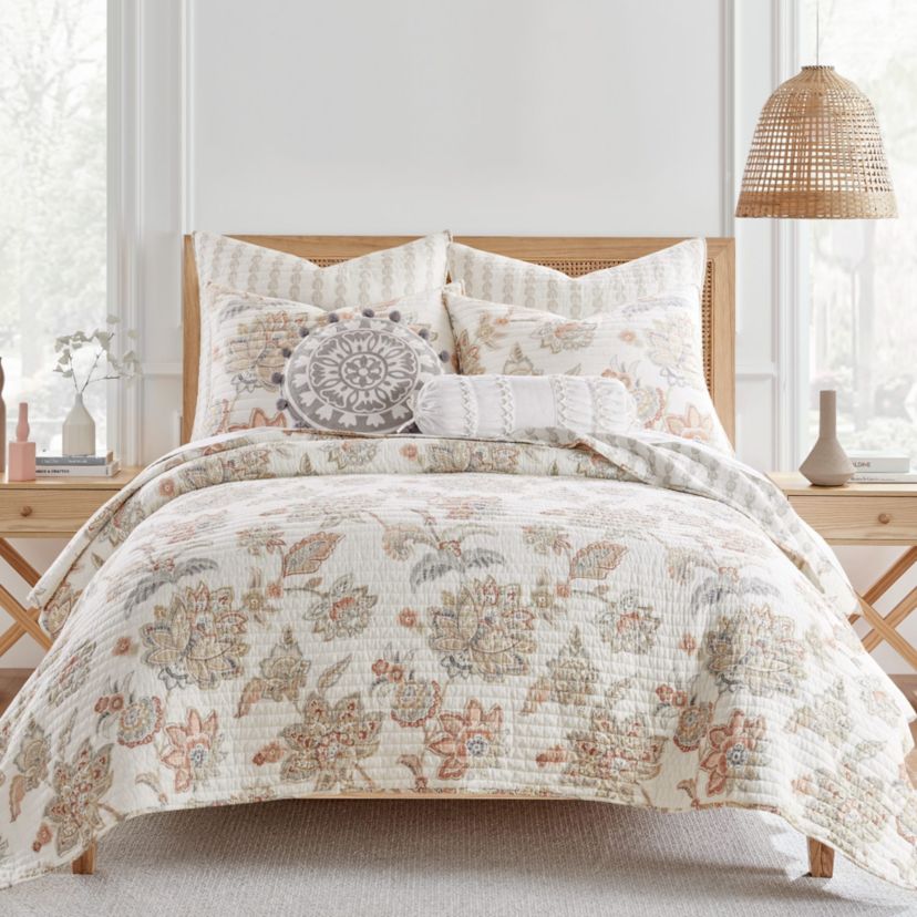 Selesta Blue Quilt Set