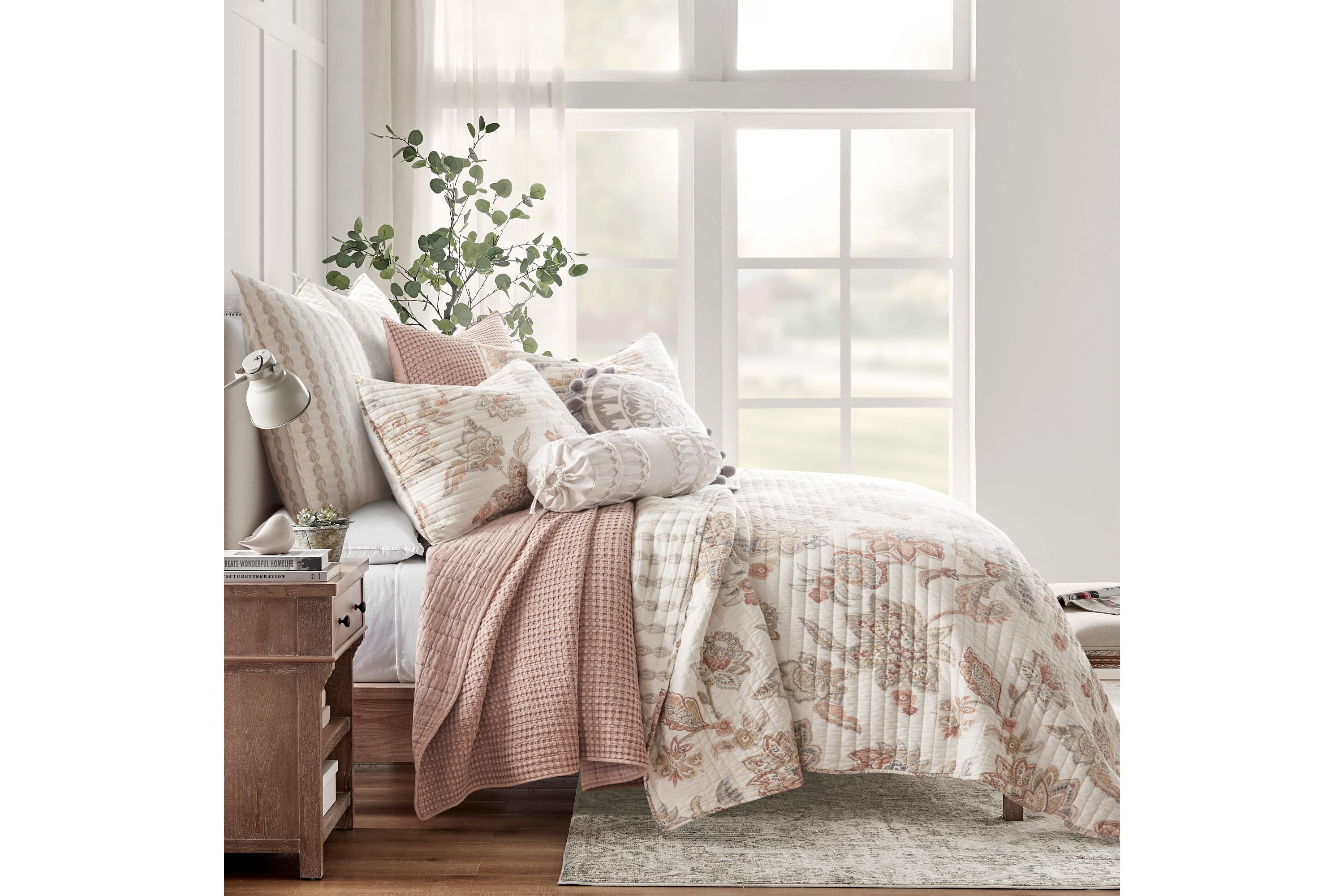 Selesta Blue Quilt Set