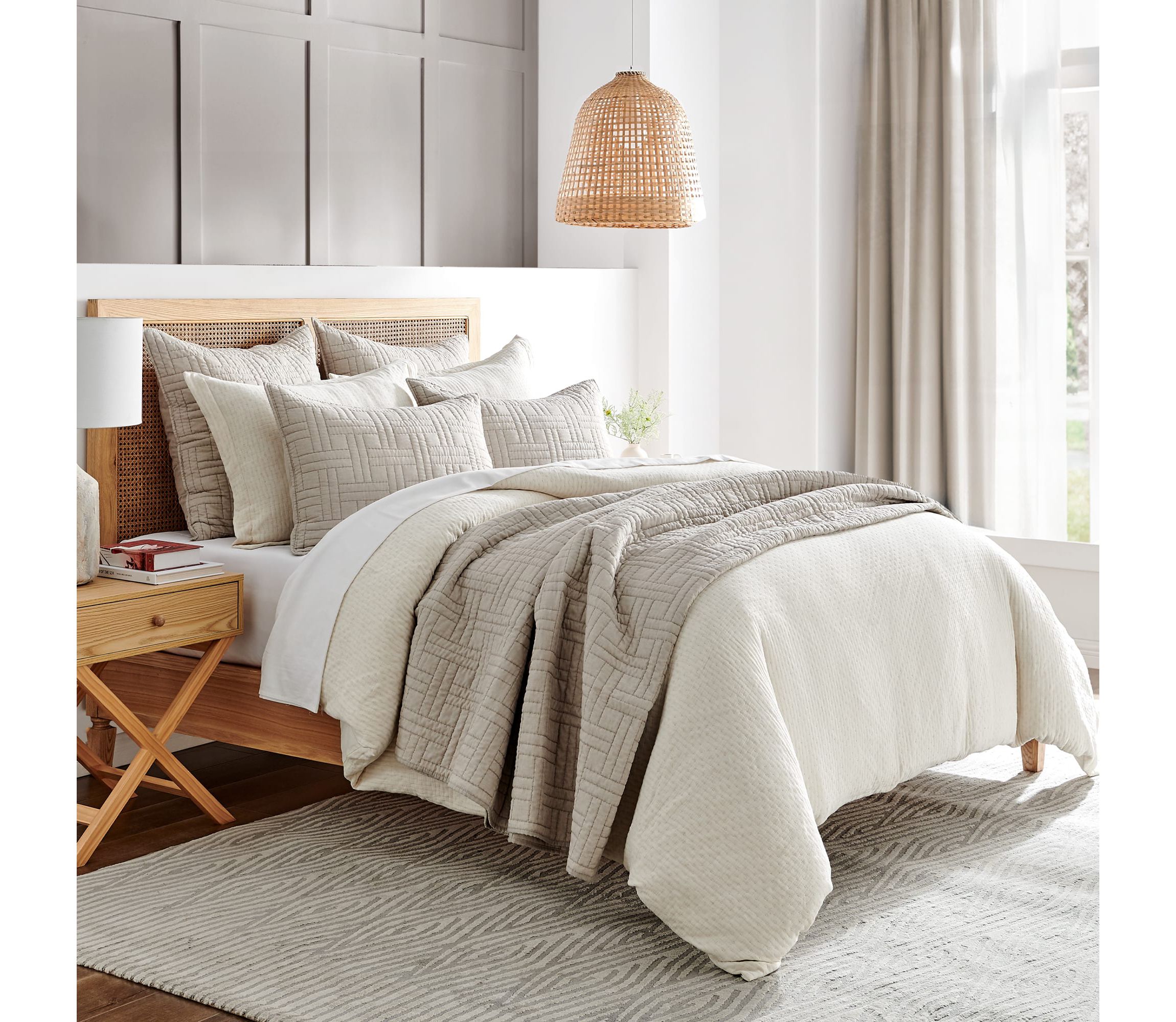 Melange Stitch Quilt Set
