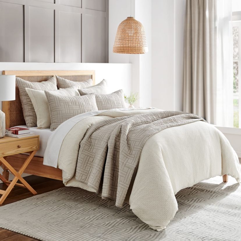 Melange Stitch Quilt Set